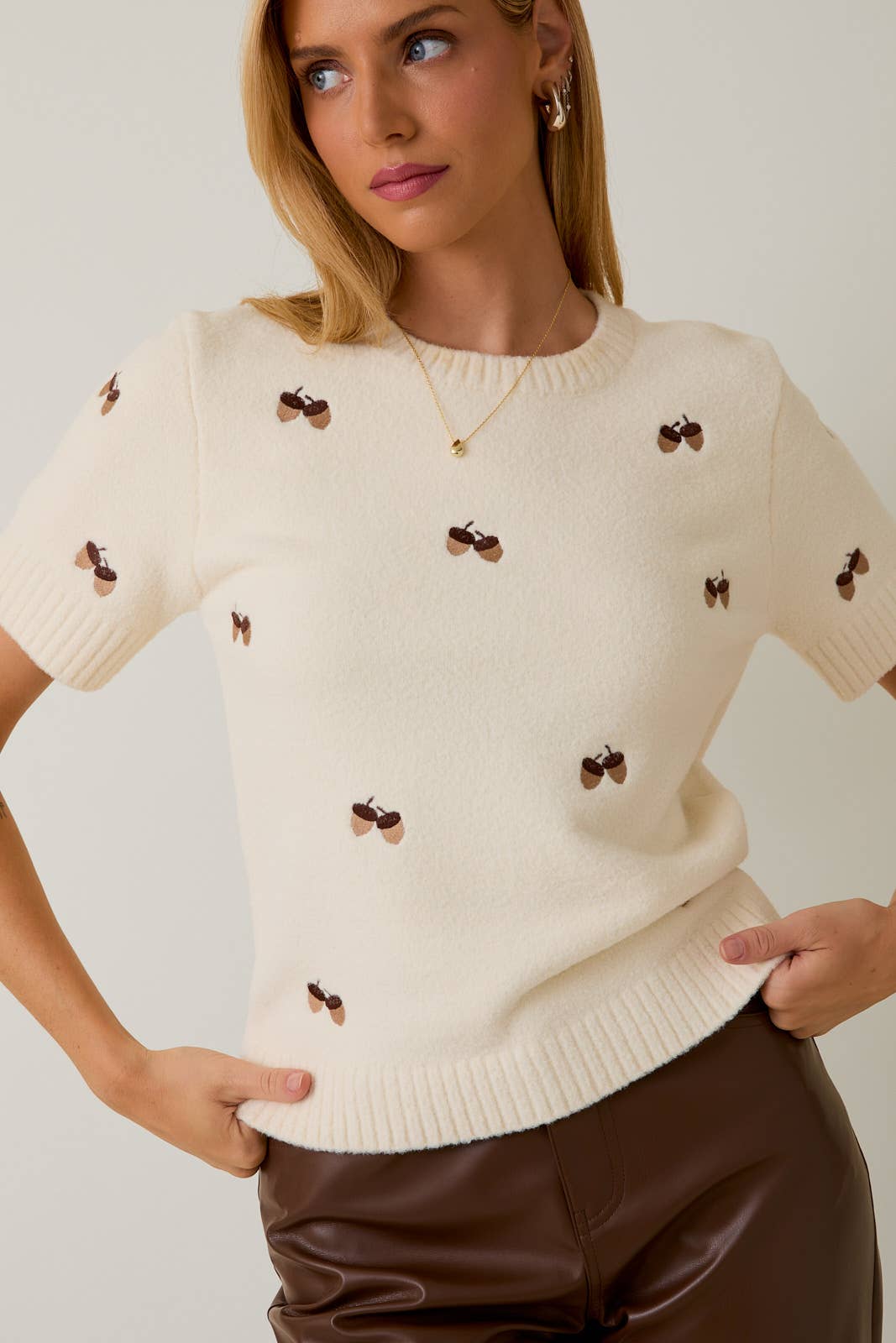 Sunday Edition | Acorn Hunting Half-Sleeve