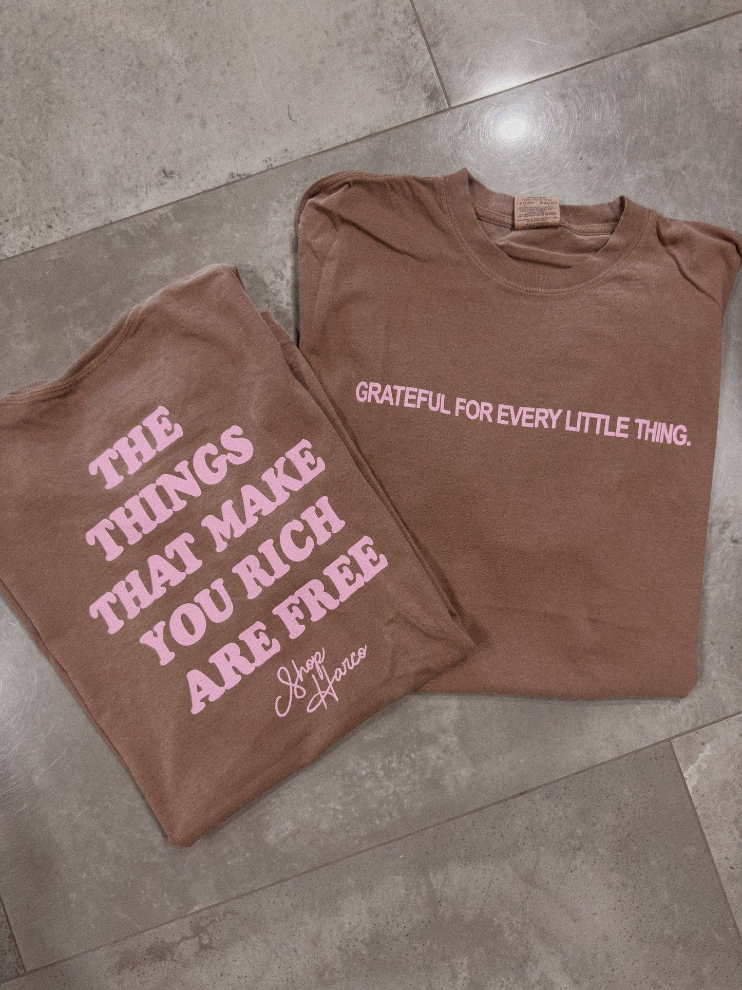 GRATEFUL FOR EVERY LITTLE THING TEE