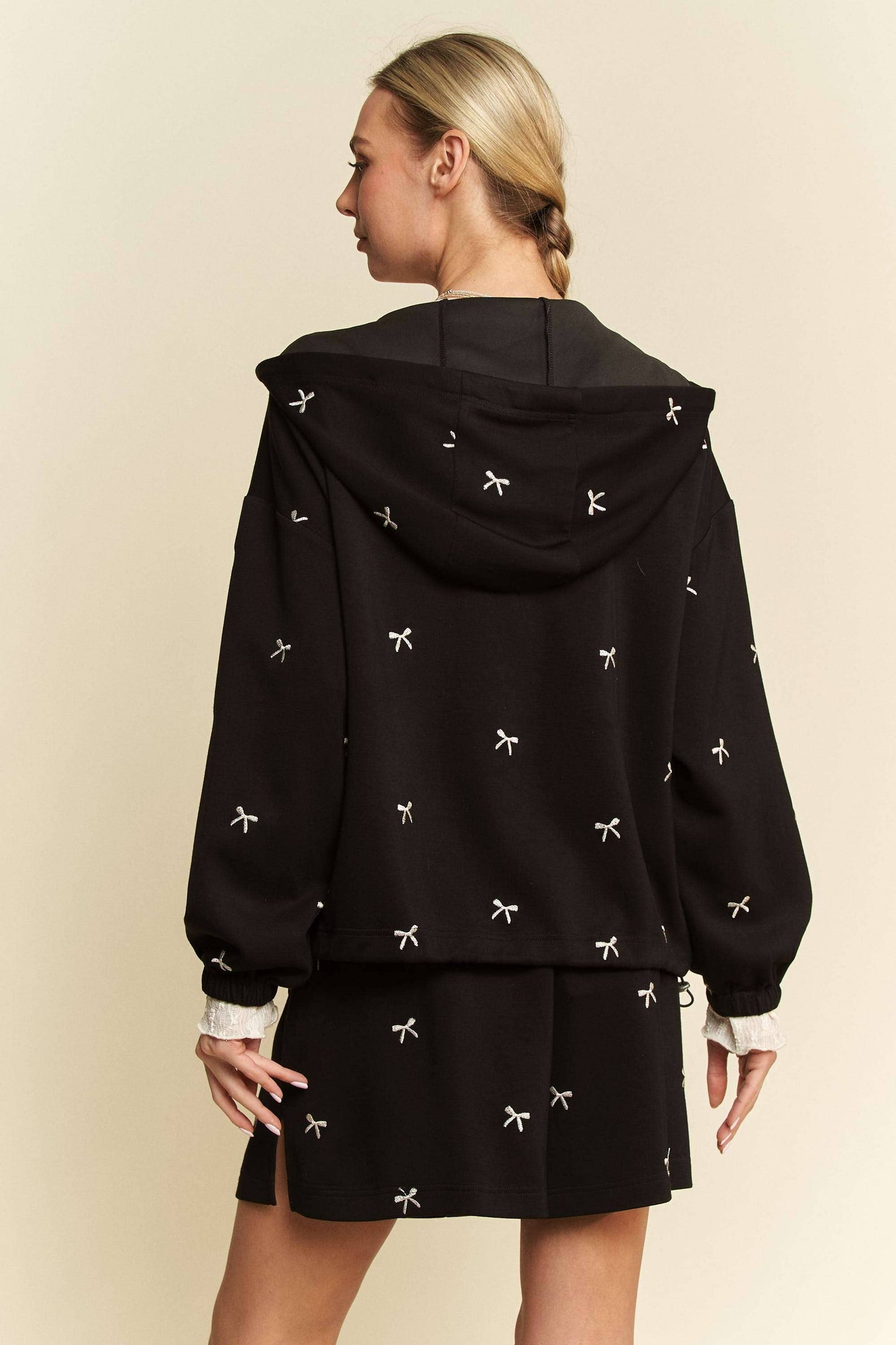 Embroidered Bow Set-TOP