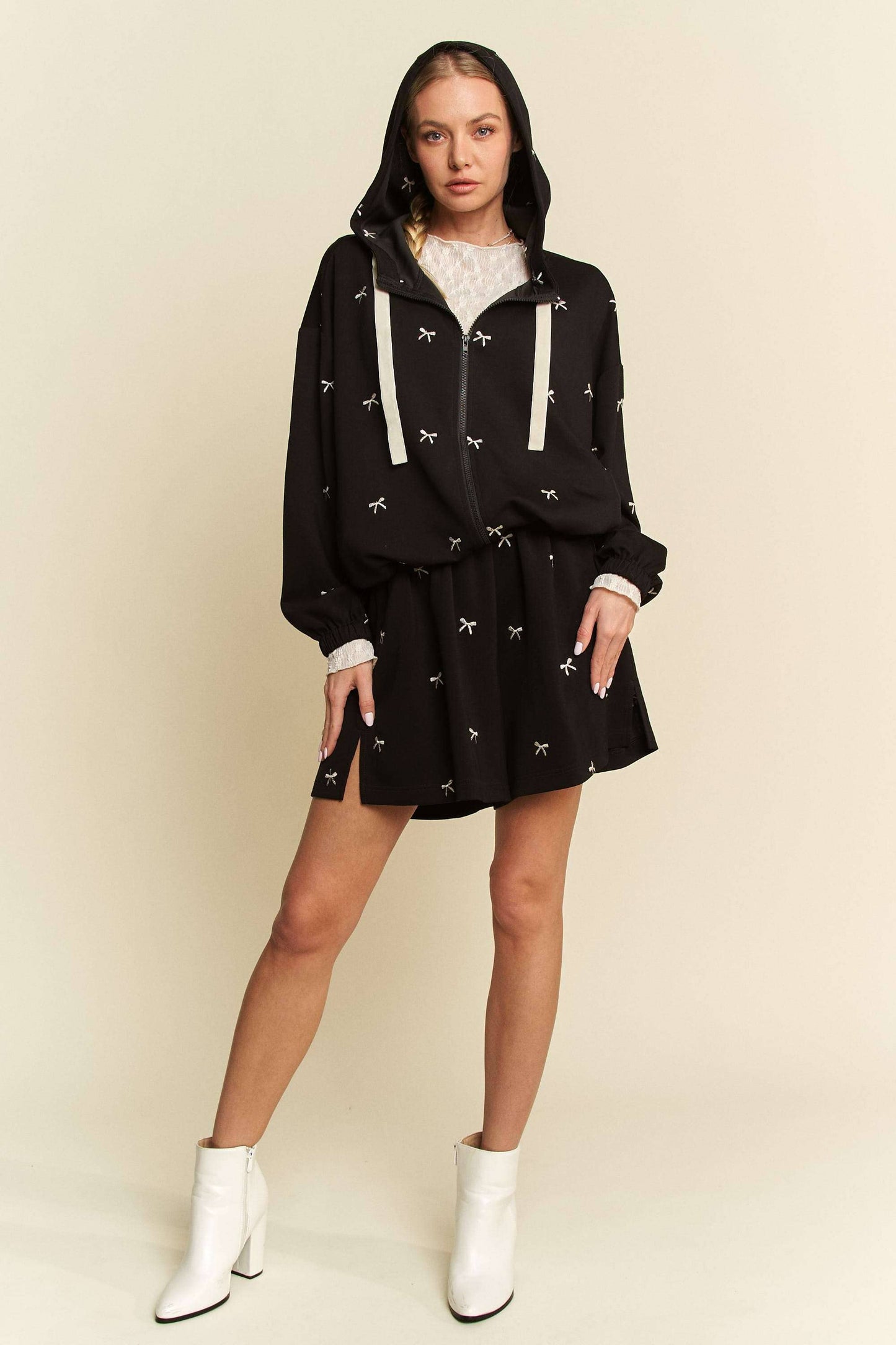 Embroidered Bow Set-TOP