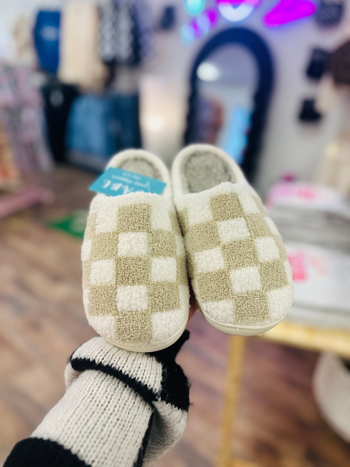 Nude Check Slippers