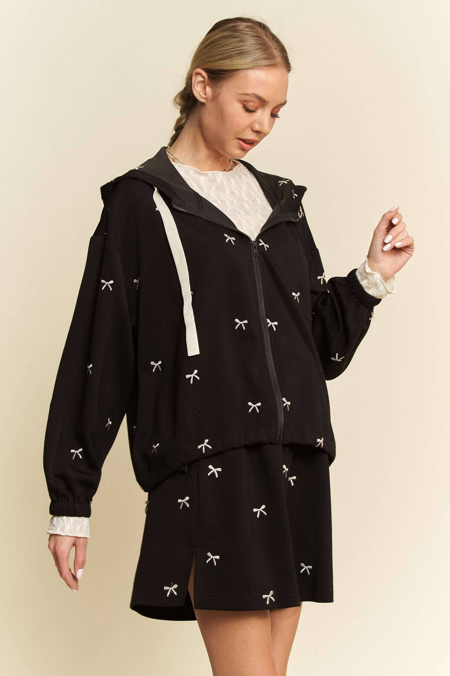 Embroidered Bow Set-TOP