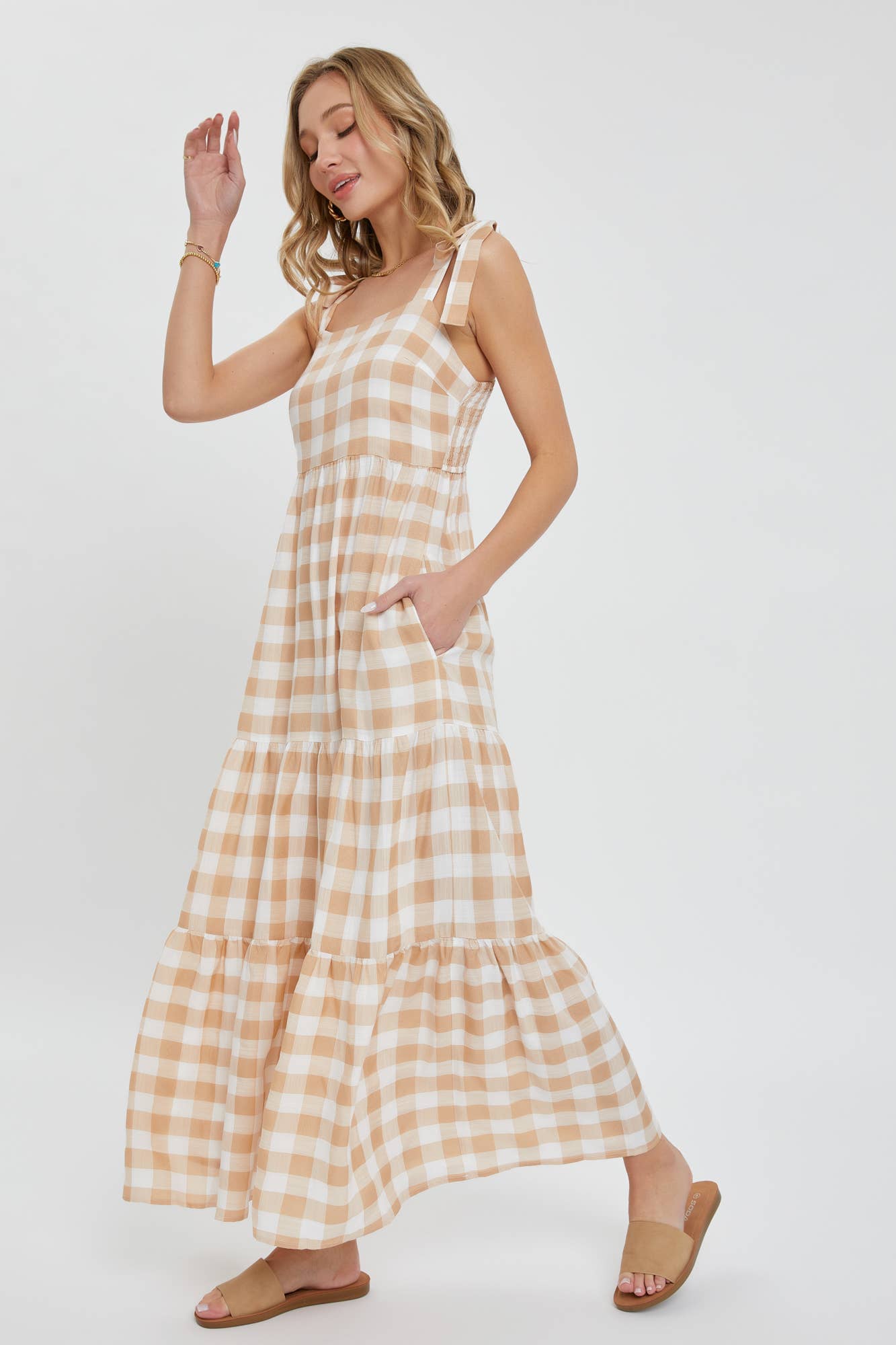 MAXI DRESS IN TIERED