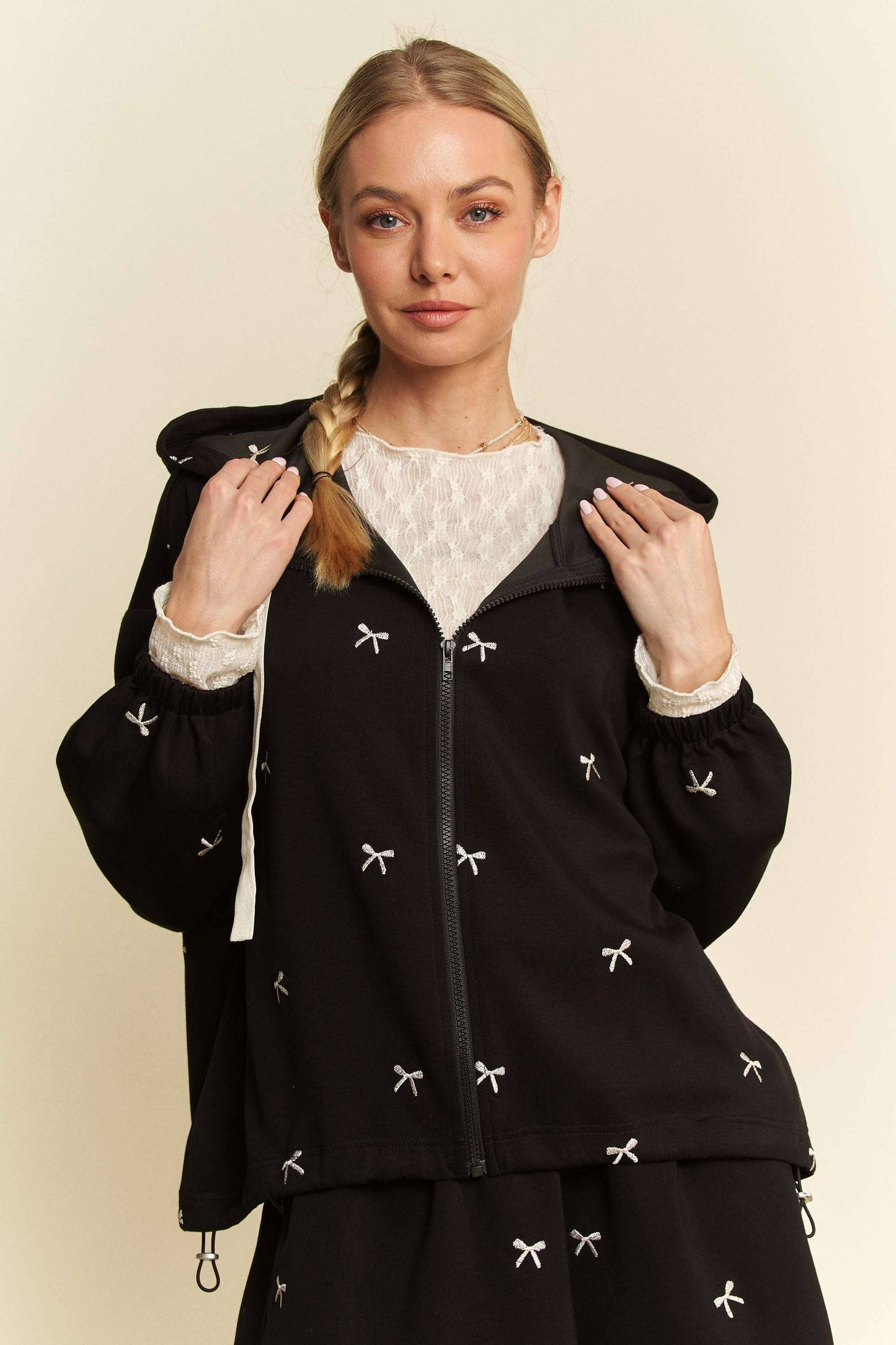 Embroidered Bow Set-TOP