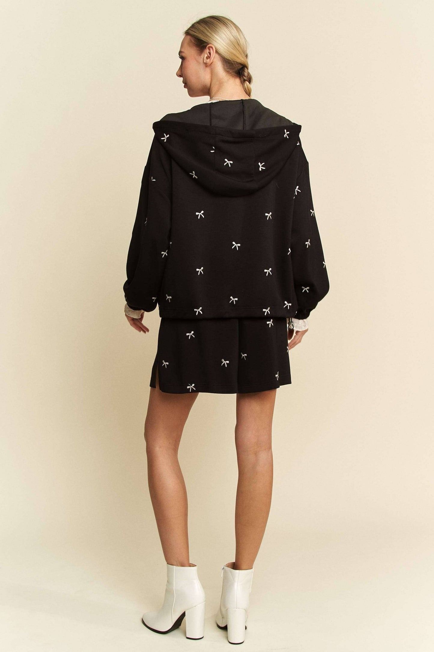 Embroidered Bow Set-TOP
