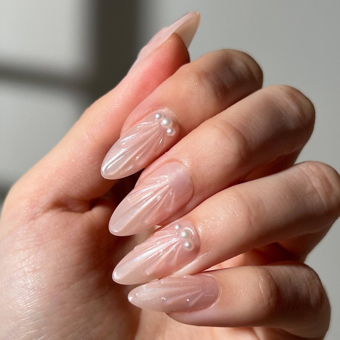 Glazed Seashell Press-On Nails