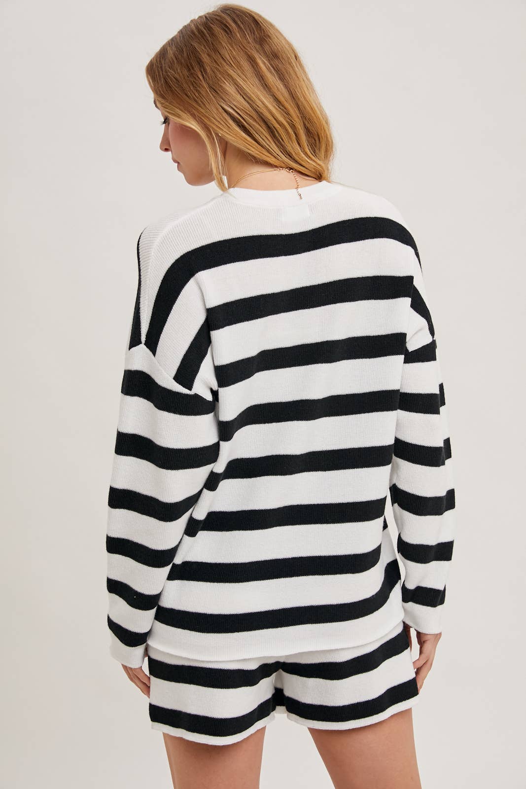 STRIPED KNIT PULLOVER AND SHORT SET