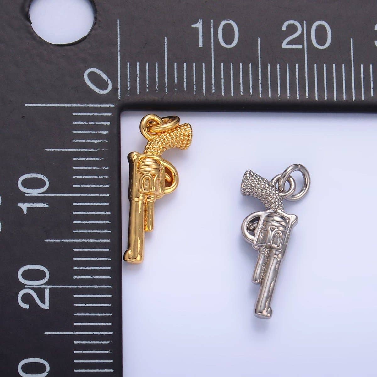 24K Gold Filled 16mm Riffle Gun Multidimensional 3D Charm in Gold & Silver | W798
