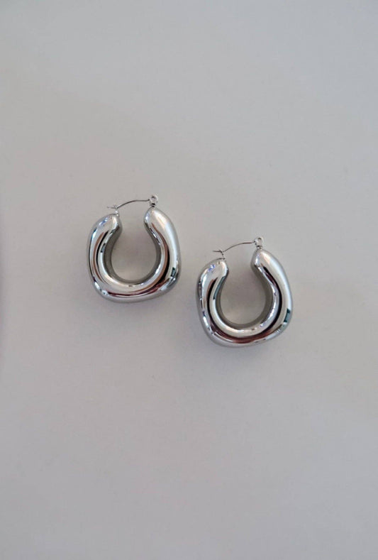 THE ROXIE HOOP