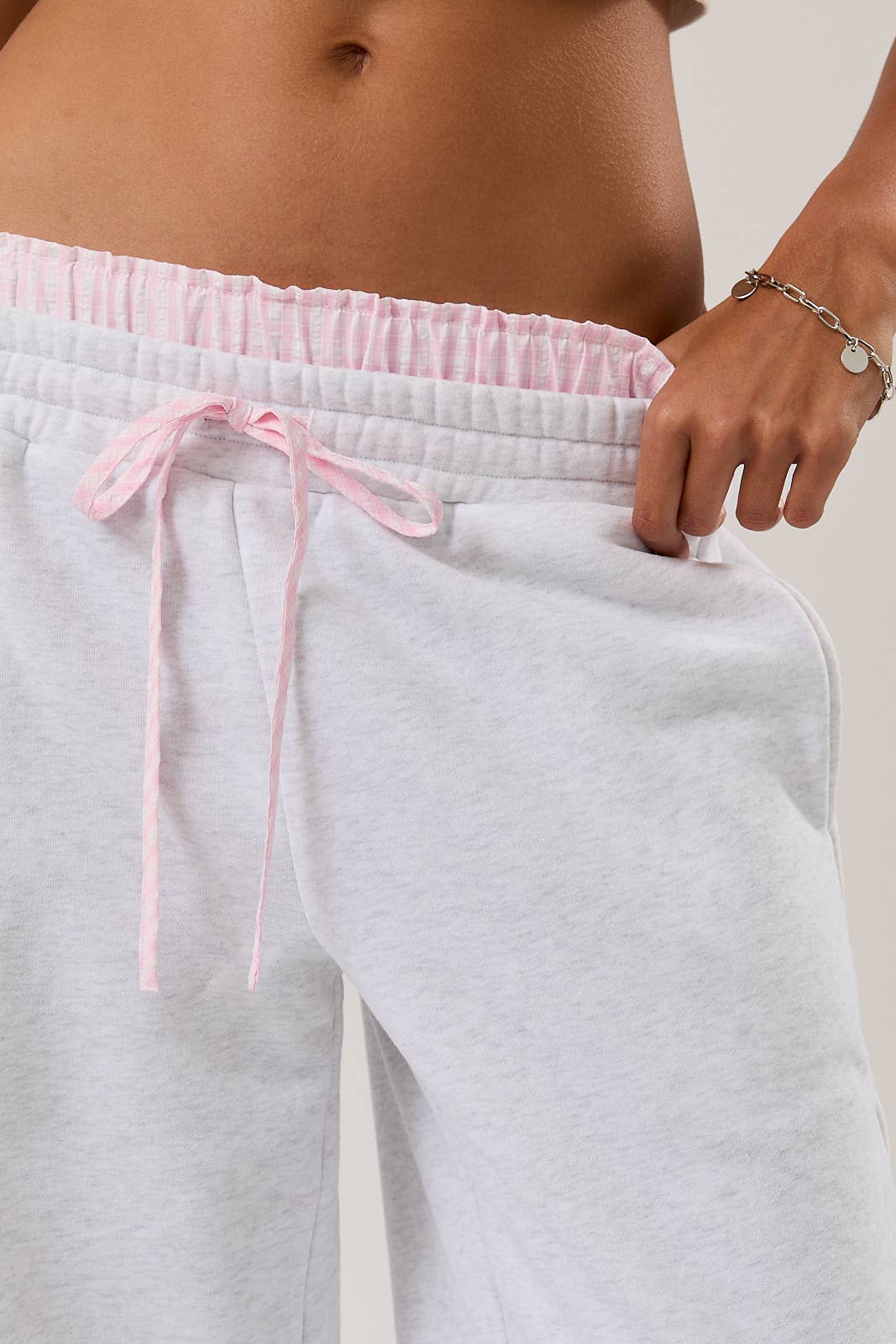 PEEKABOO PLAID BOXER SWEATPANTS