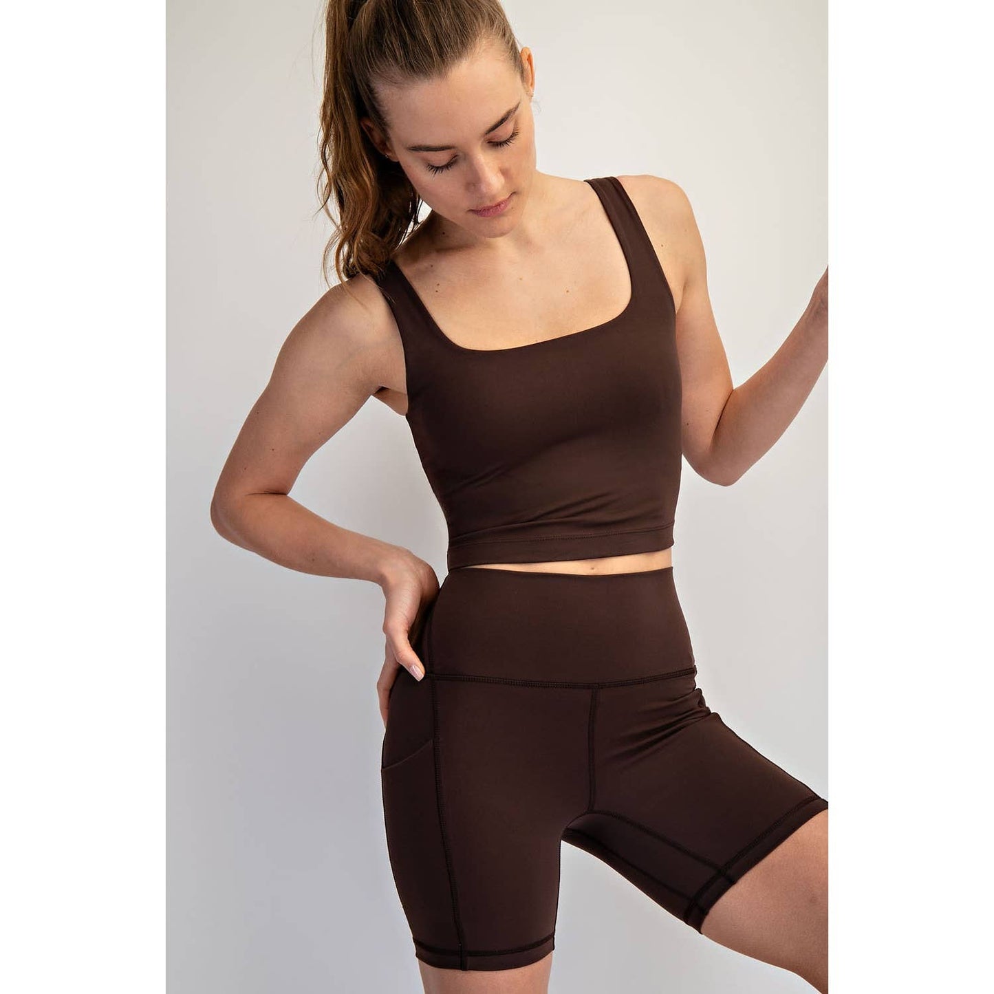 NYLON BUTTER SQUARE NECK CROPPED TANK