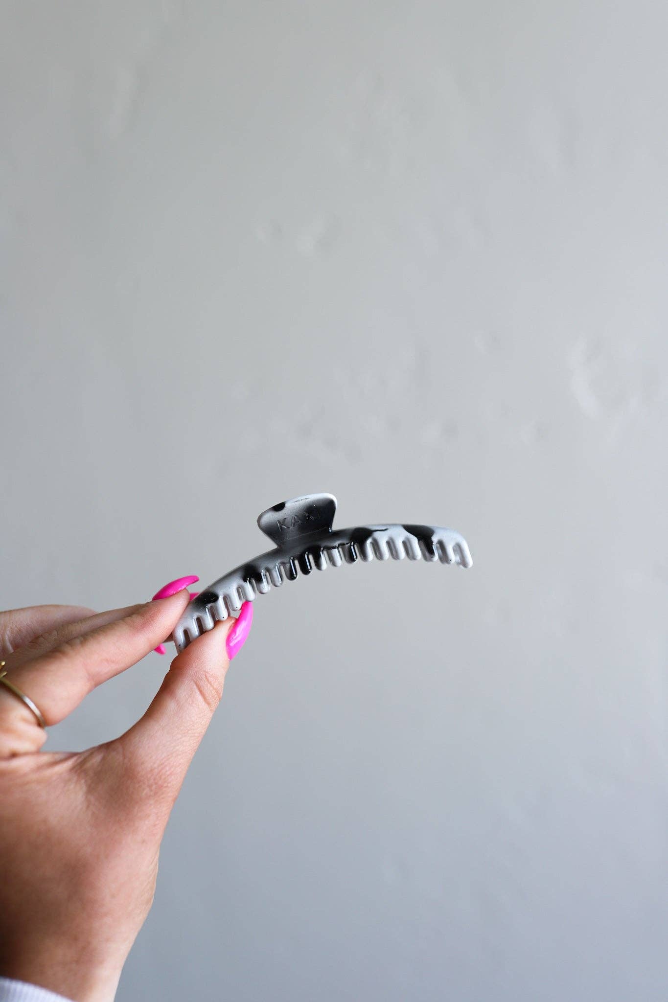 Kaxi | Shiny Mini Hold Everything Claw