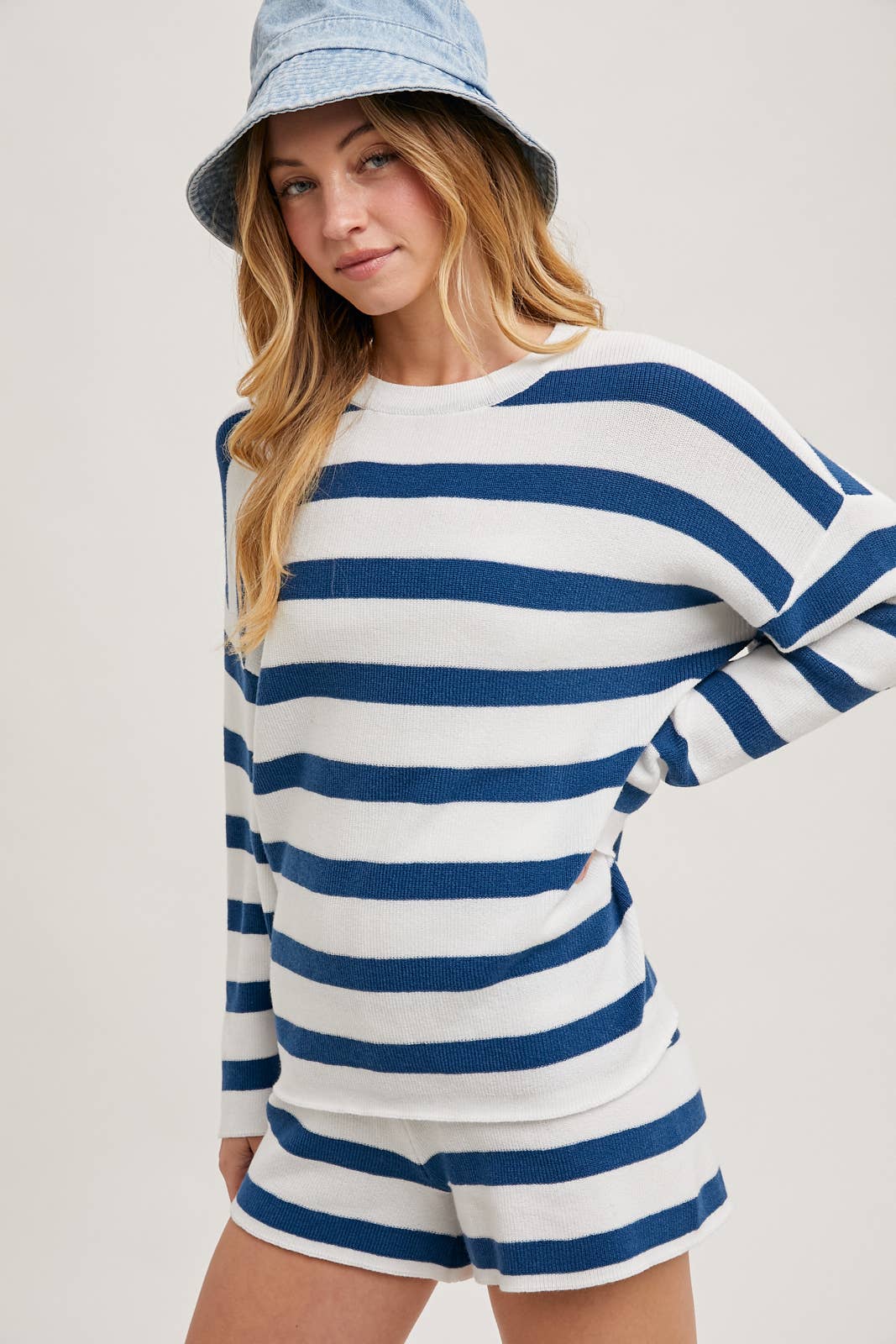 STRIPED KNIT PULLOVER AND SHORT SET