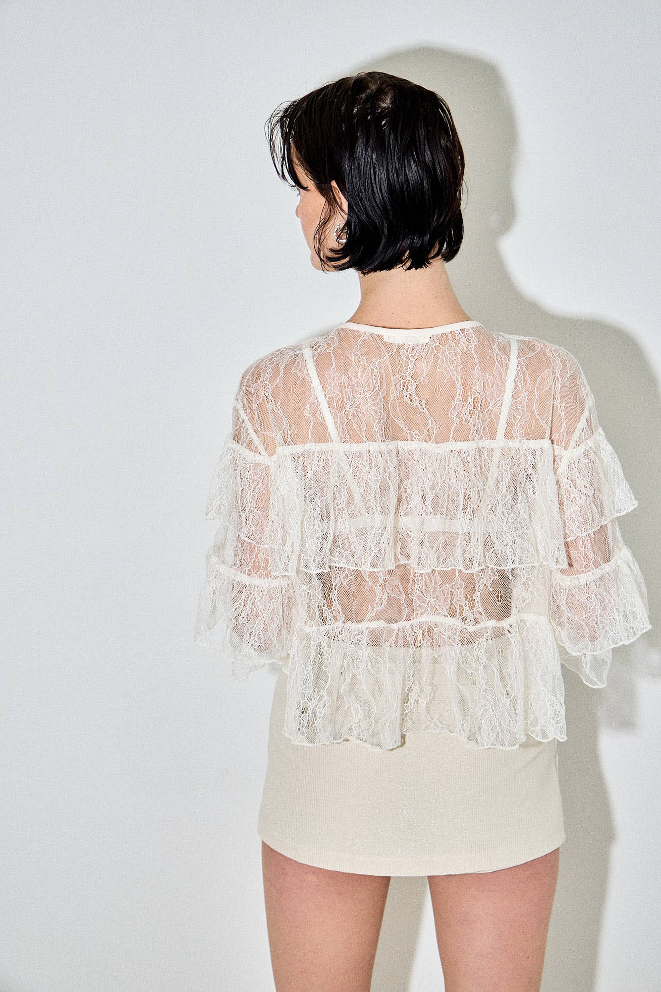 LACE MESH LONG SLEEVE TOP