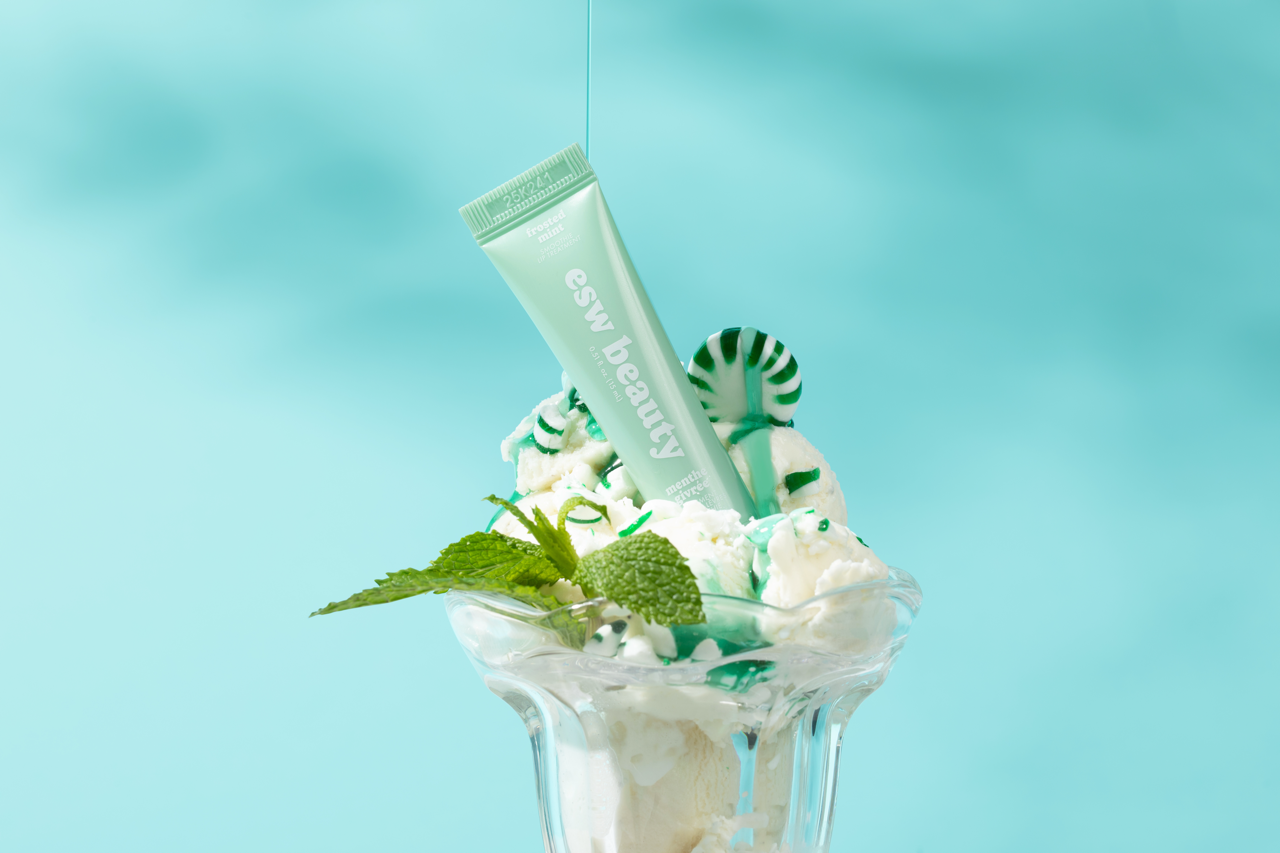Frosted Mint Smoothie Enhanced Protection Lip Treatment