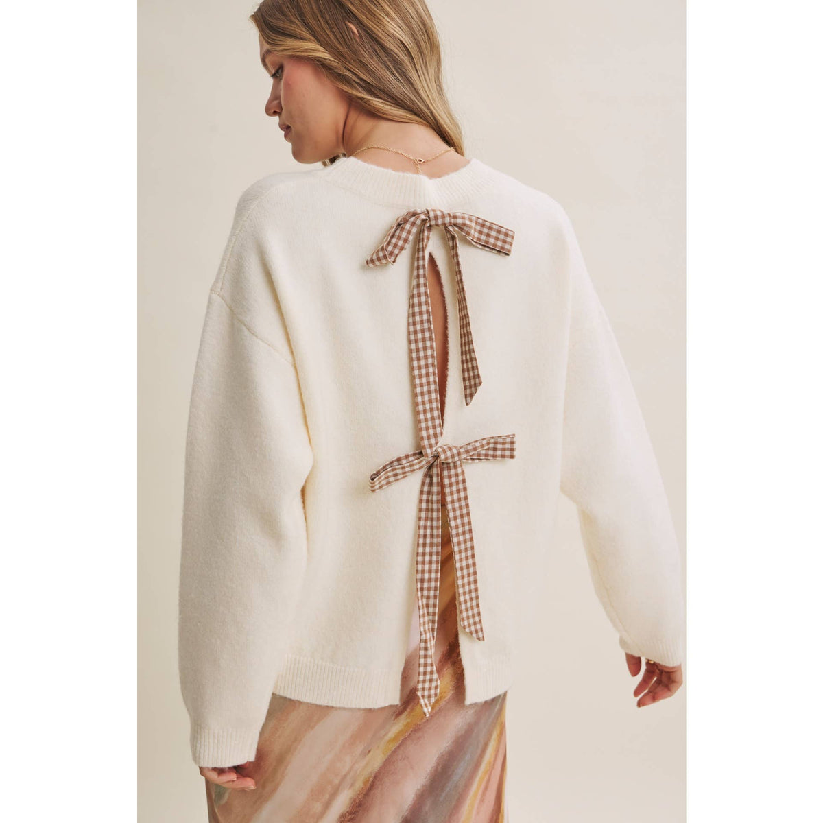 AUTUMN PICNIC PLAYUFL OPEN-BACK GINGHAM BOW SWEATER TOP