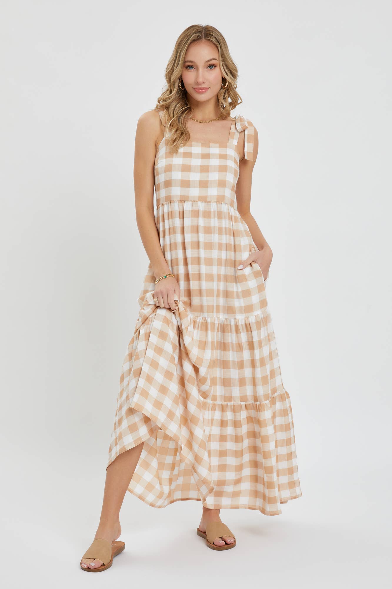MAXI DRESS IN TIERED