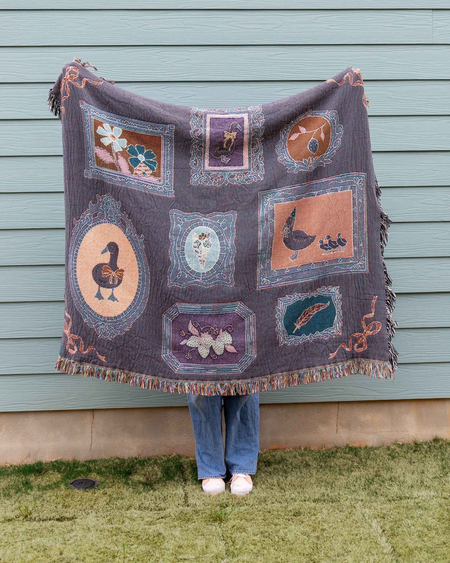 Lucky Duck Blanket | vintage inspired duck/goose woven throw