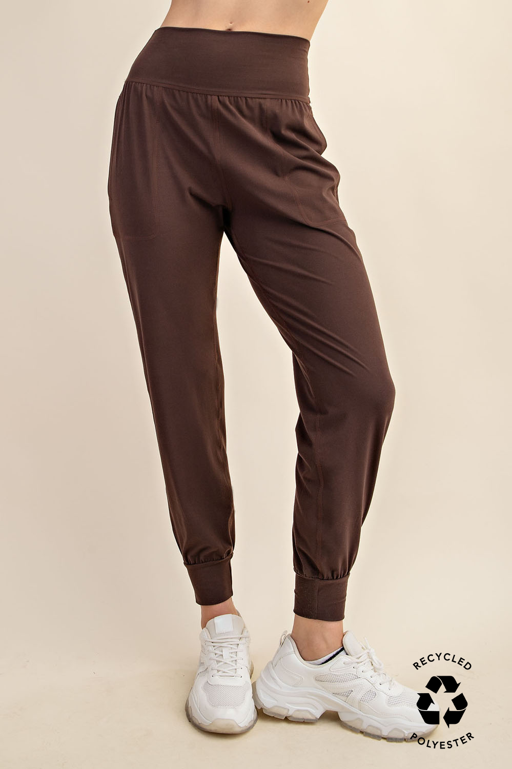 BUTTER SOFT JOGGERS WITH POCKETS