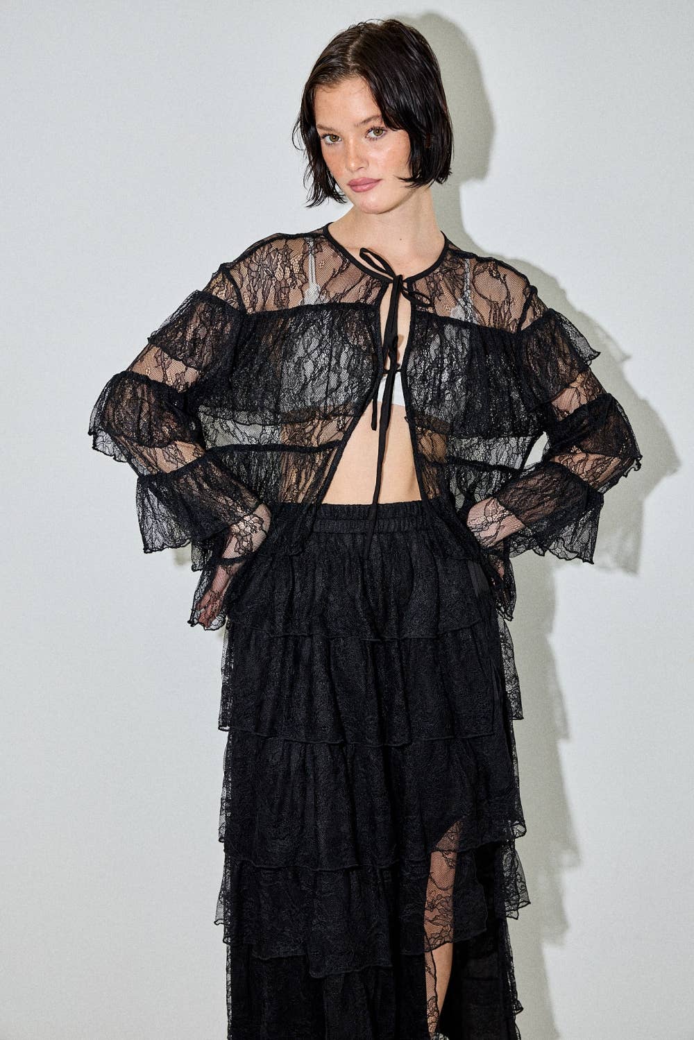 LACE MESH LONG SLEEVE TOP