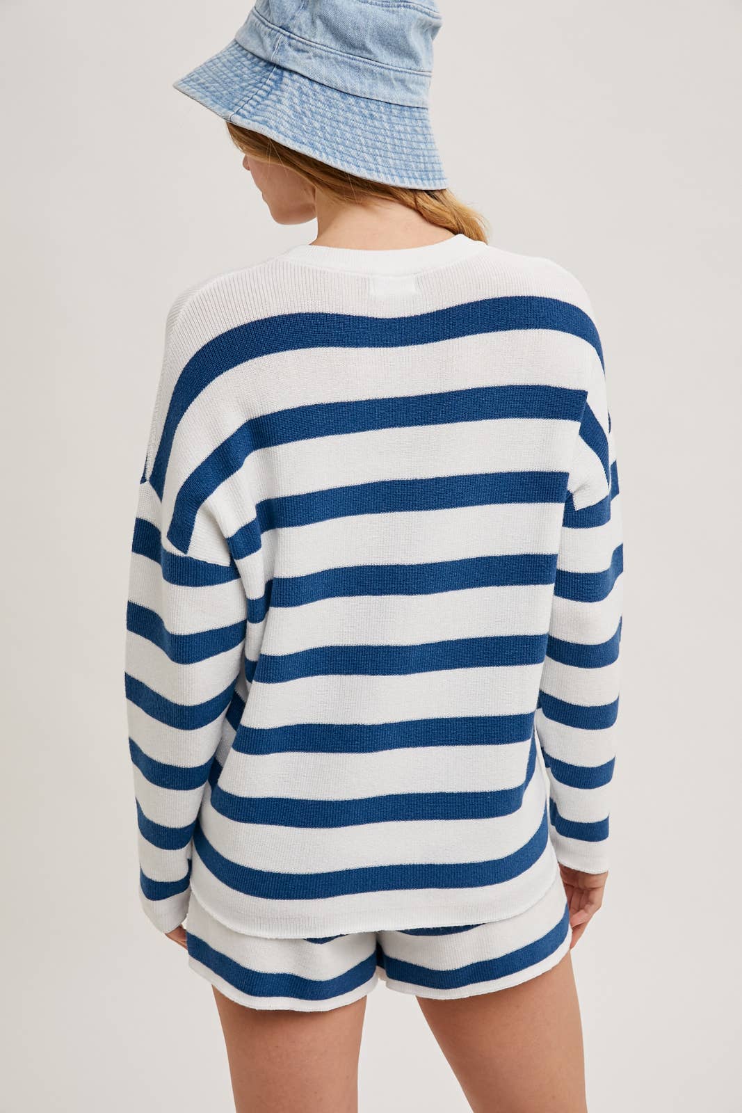 STRIPED KNIT PULLOVER AND SHORT SET