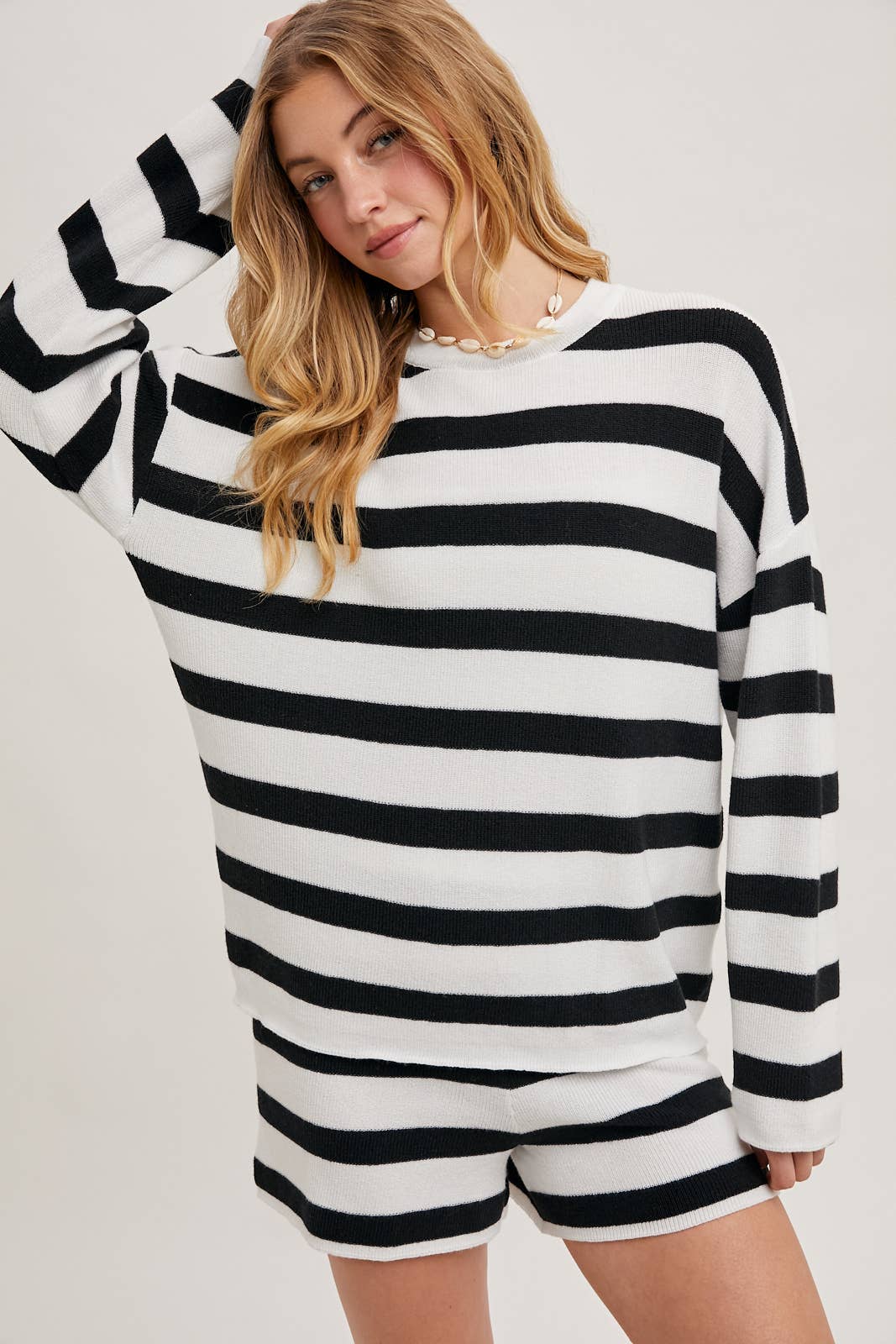 STRIPED KNIT PULLOVER AND SHORT SET