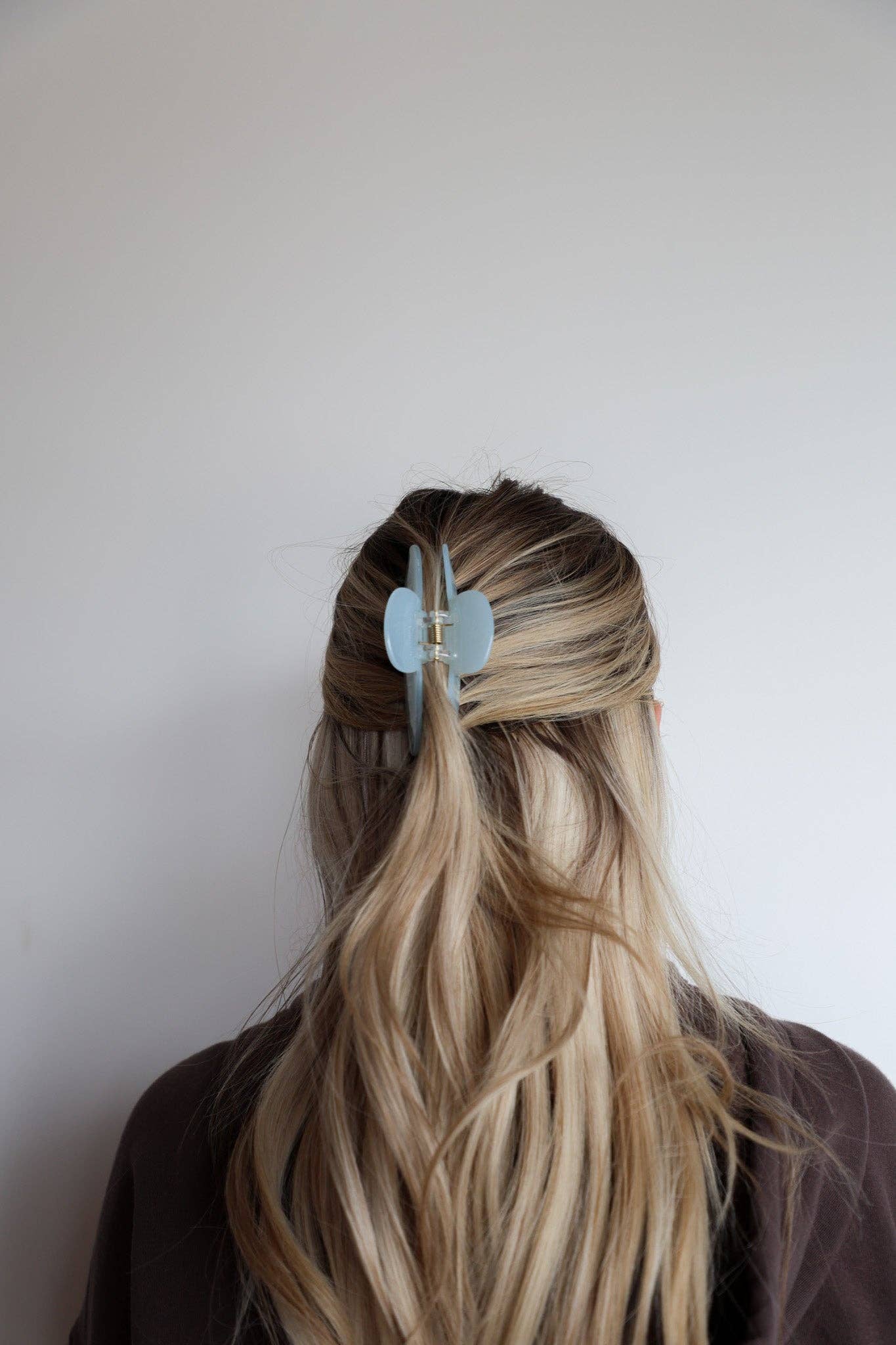 Kaxi | BOOK CLUB CLAW