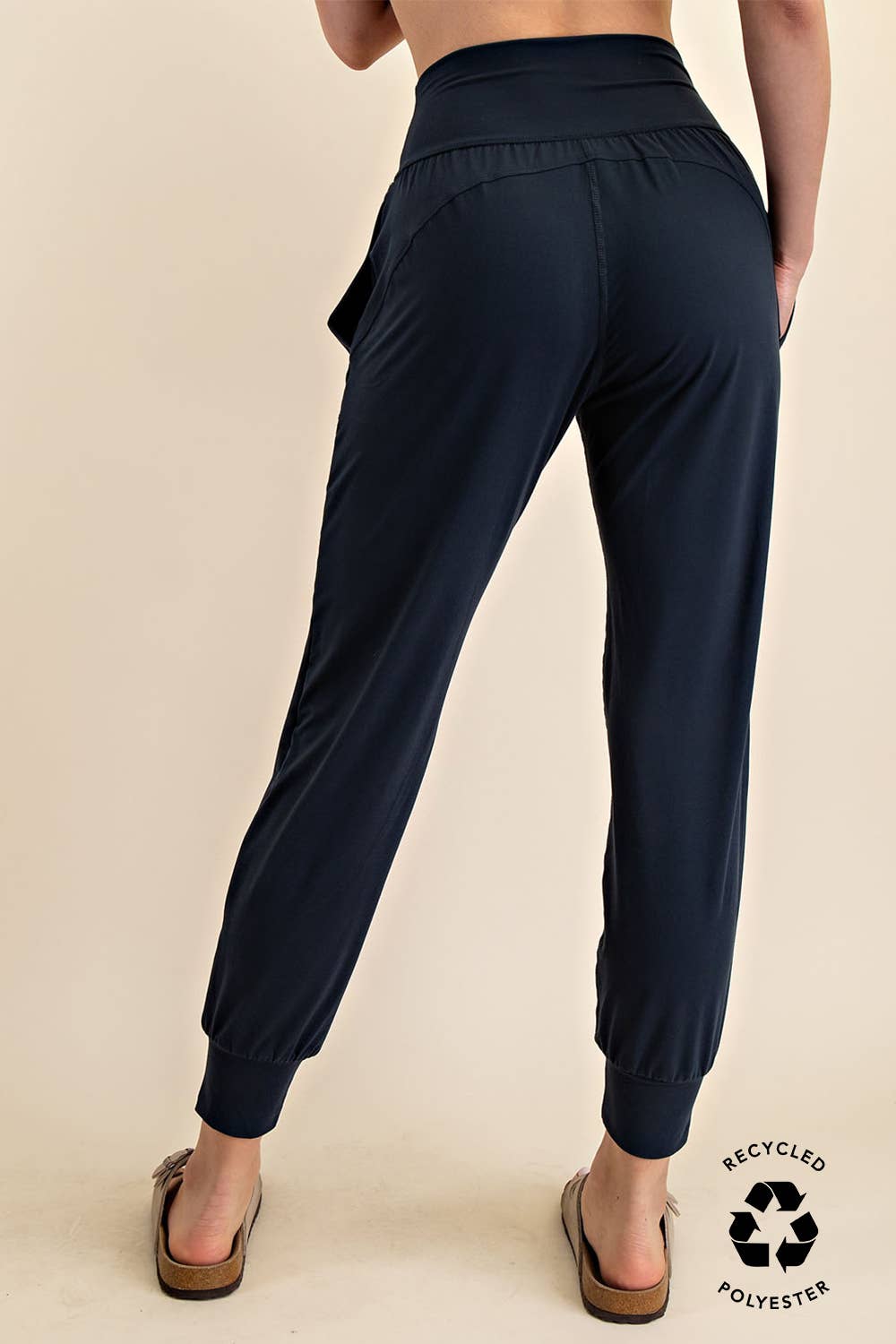 BUTTER SOFT JOGGERS WITH POCKETS