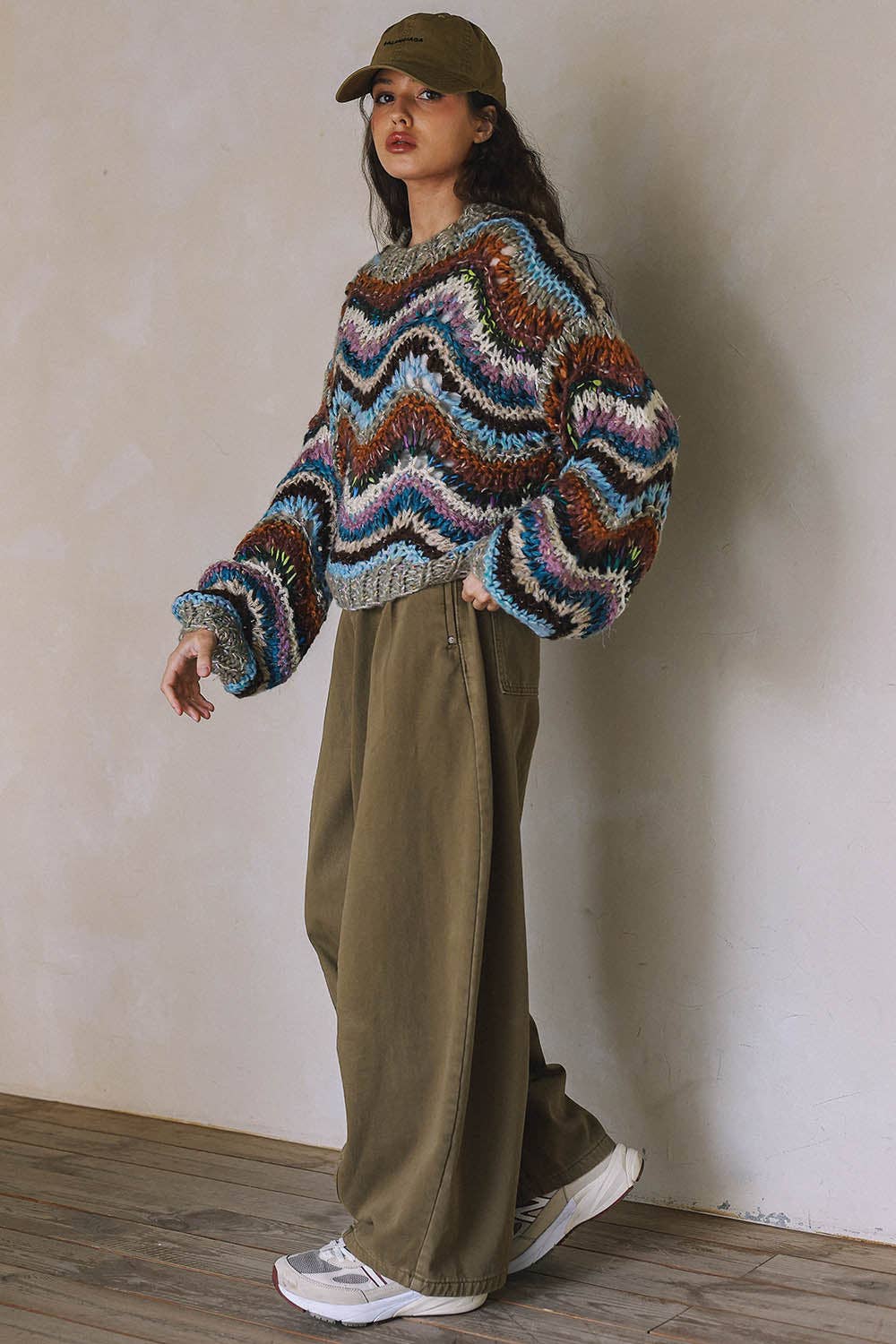 HAND KNIT MULTICOLOR  SWEATER T0026