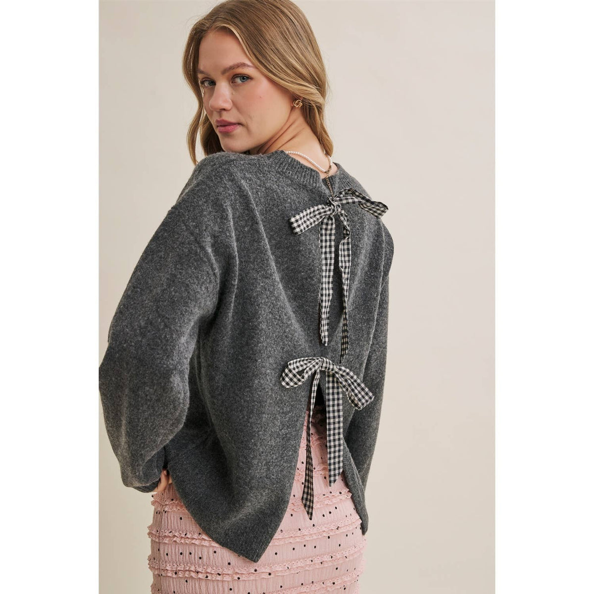 AUTUMN PICNIC PLAYUFL OPEN-BACK GINGHAM BOW SWEATER TOP