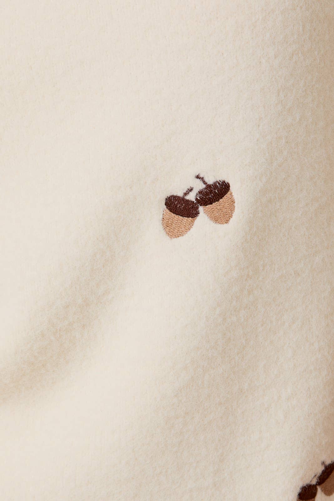 Sunday Edition | Acorn Hunting Half-Sleeve
