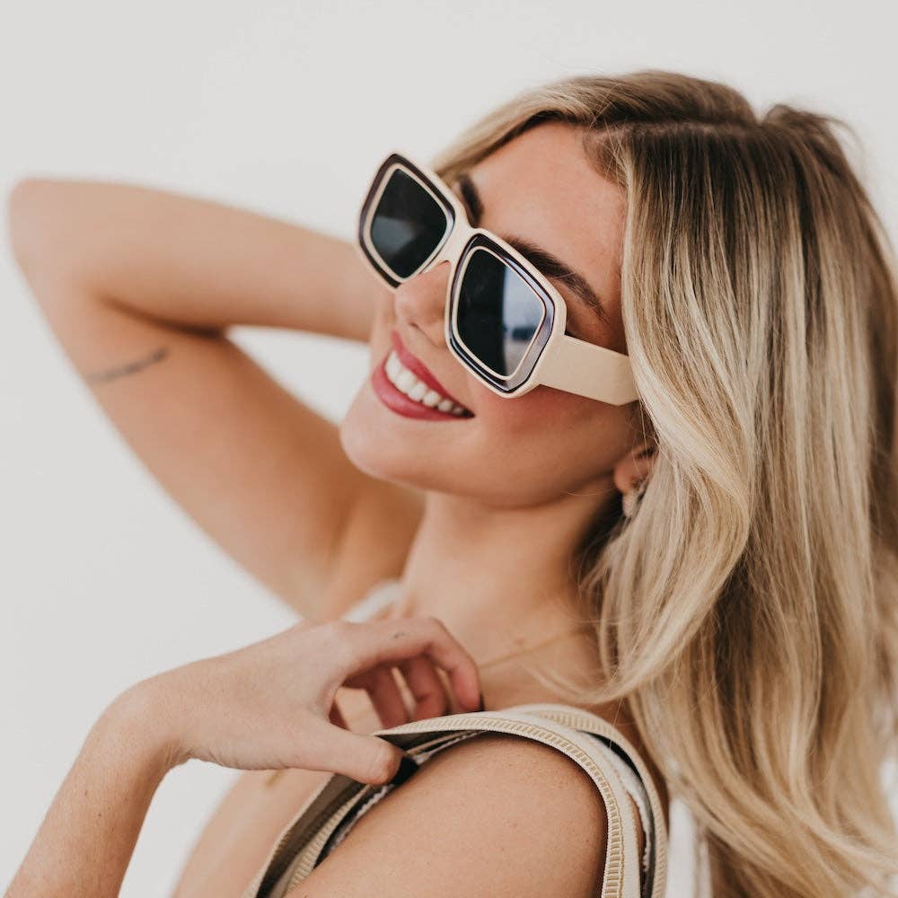 Nicolette Retro Oversized Square Sunglasses Wholesale