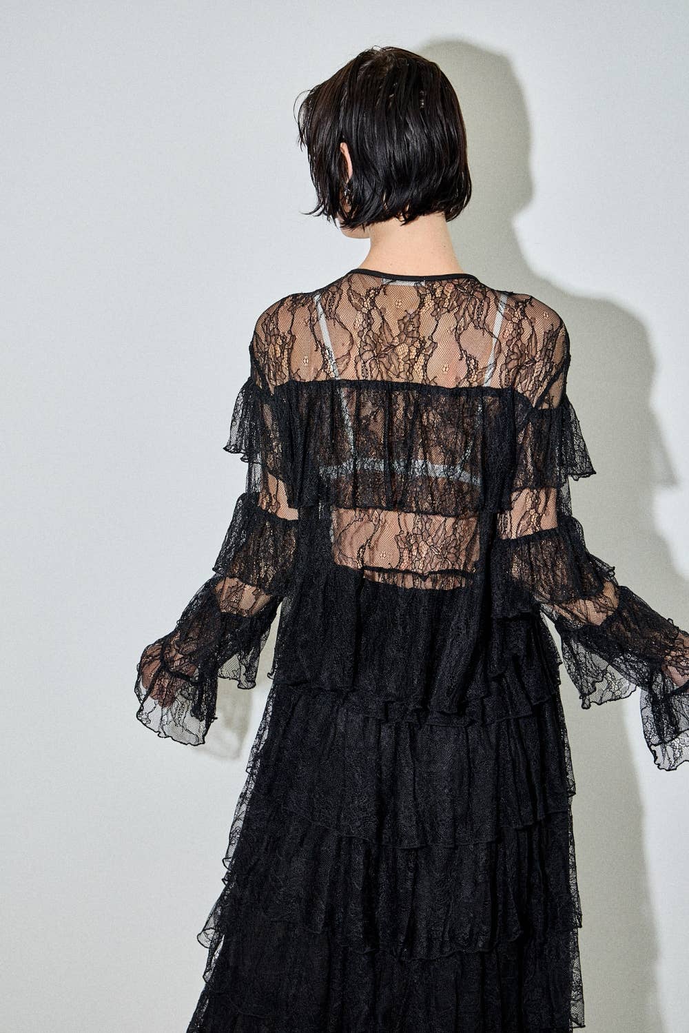 LACE MESH LONG SLEEVE TOP