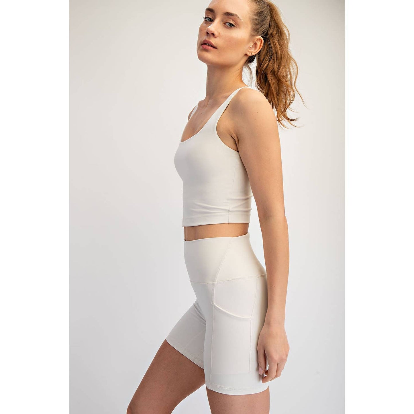 NYLON BUTTER SQUARE NECK CROPPED TANK