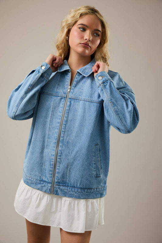 LONG SLEEVE COLLARED OVERSIZED DENIM JACKET
