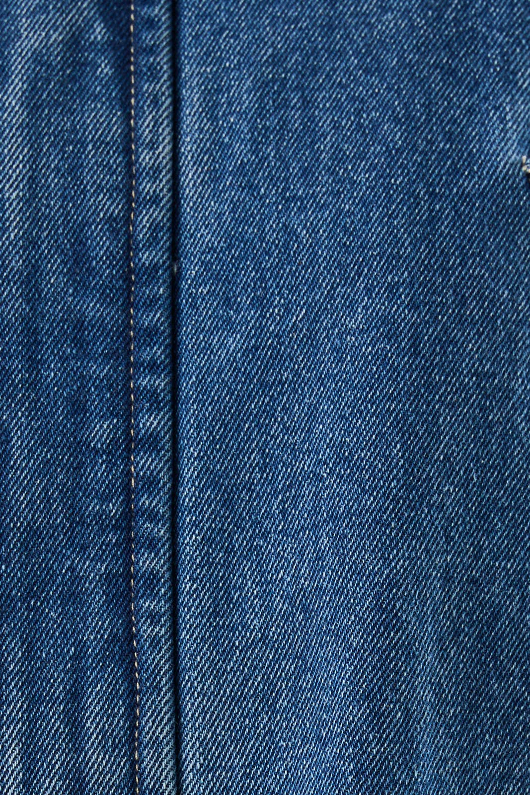 LE LIS | Spring into Summer Barn Coat