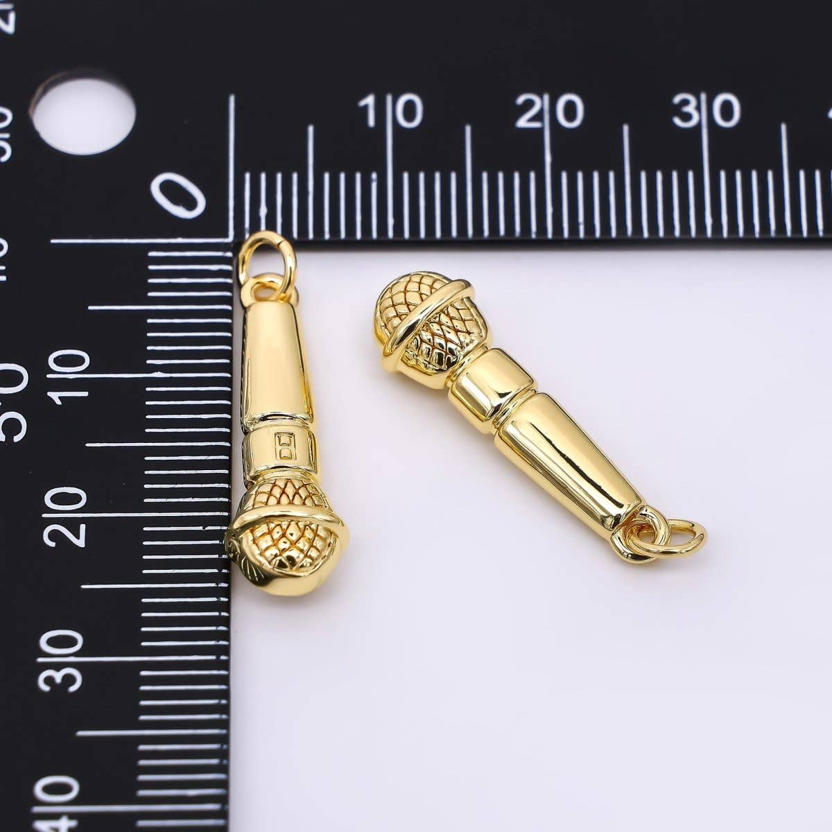 Karaoke Microphone Charm
