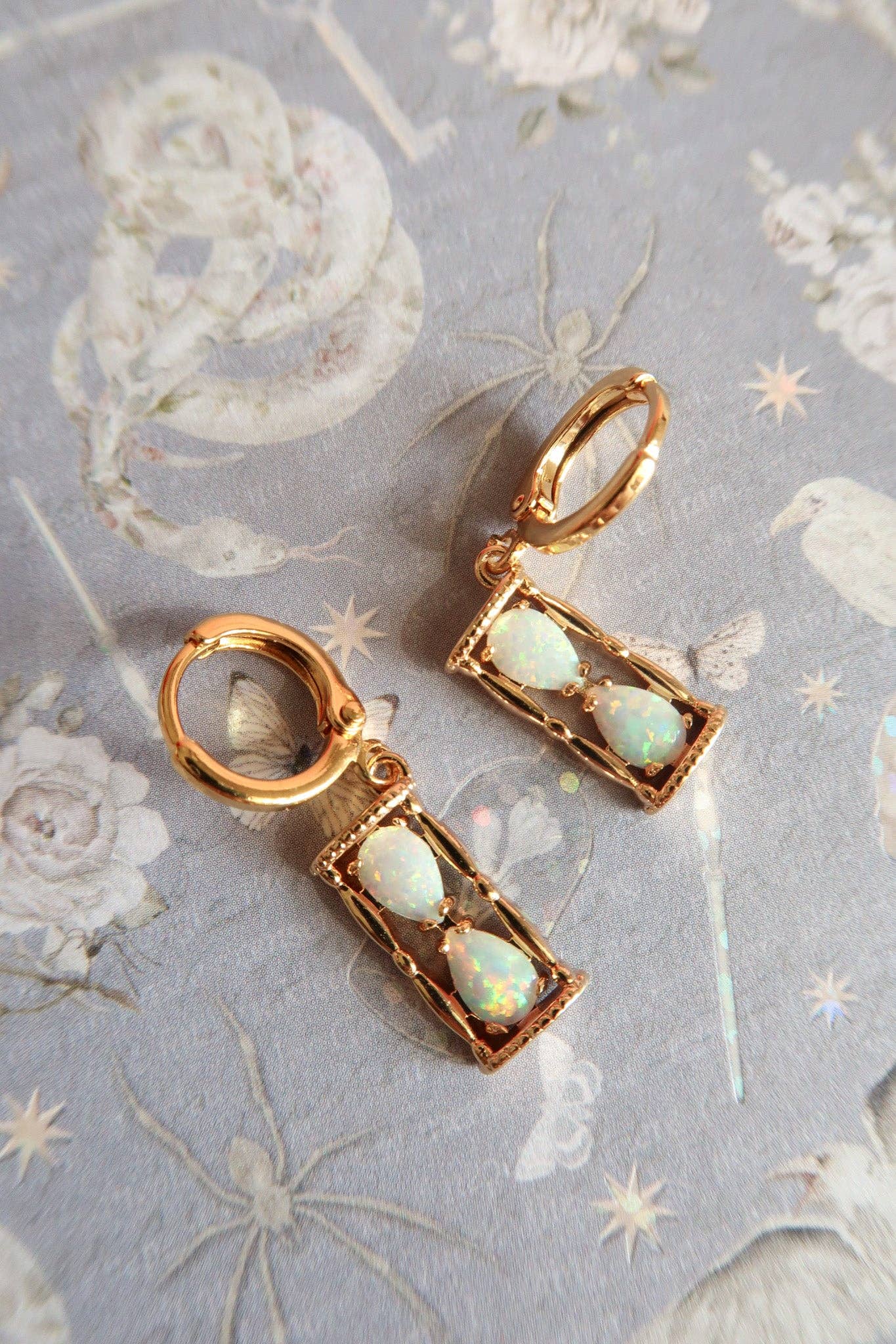 Eternal Hour Hourglass Earrings