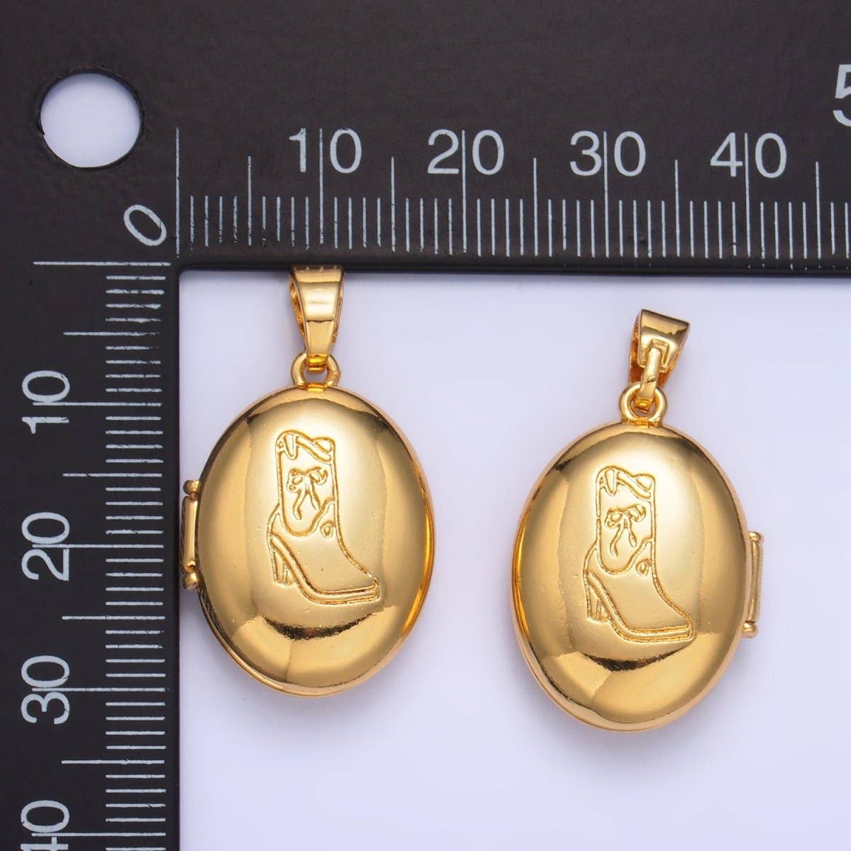24K Gold Filled Engraved Cowboy Boot Oval Locket Pendant | AA-1016
