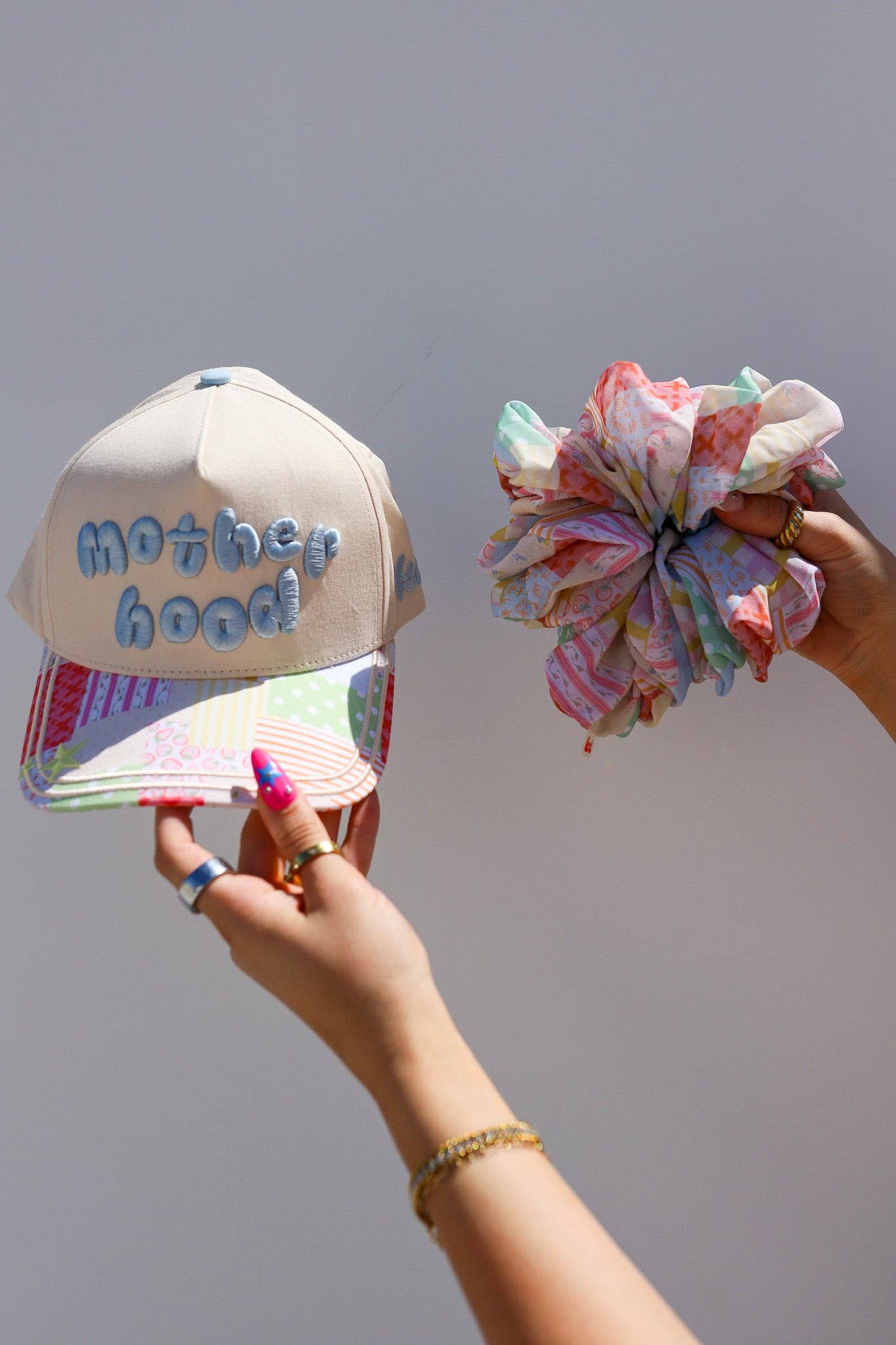 Kaxi | MOTHERHOOD TRUCKER HATS