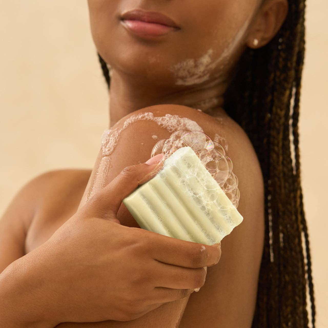 Kitsch | Glycolic Acid Exfoliating Face and Body Wash