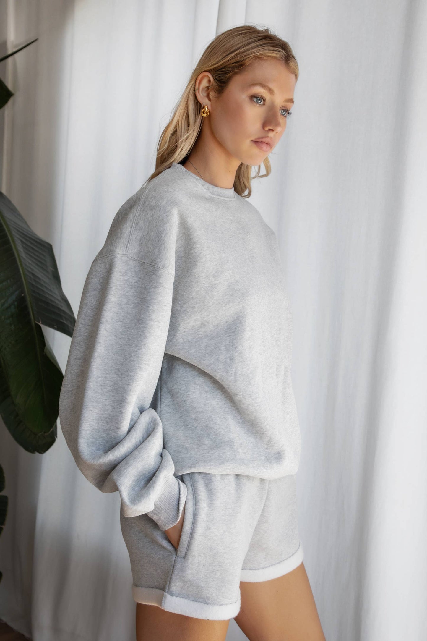 TICTOC | Cloud Fleece Crew Neck Pullover Sweatshirt