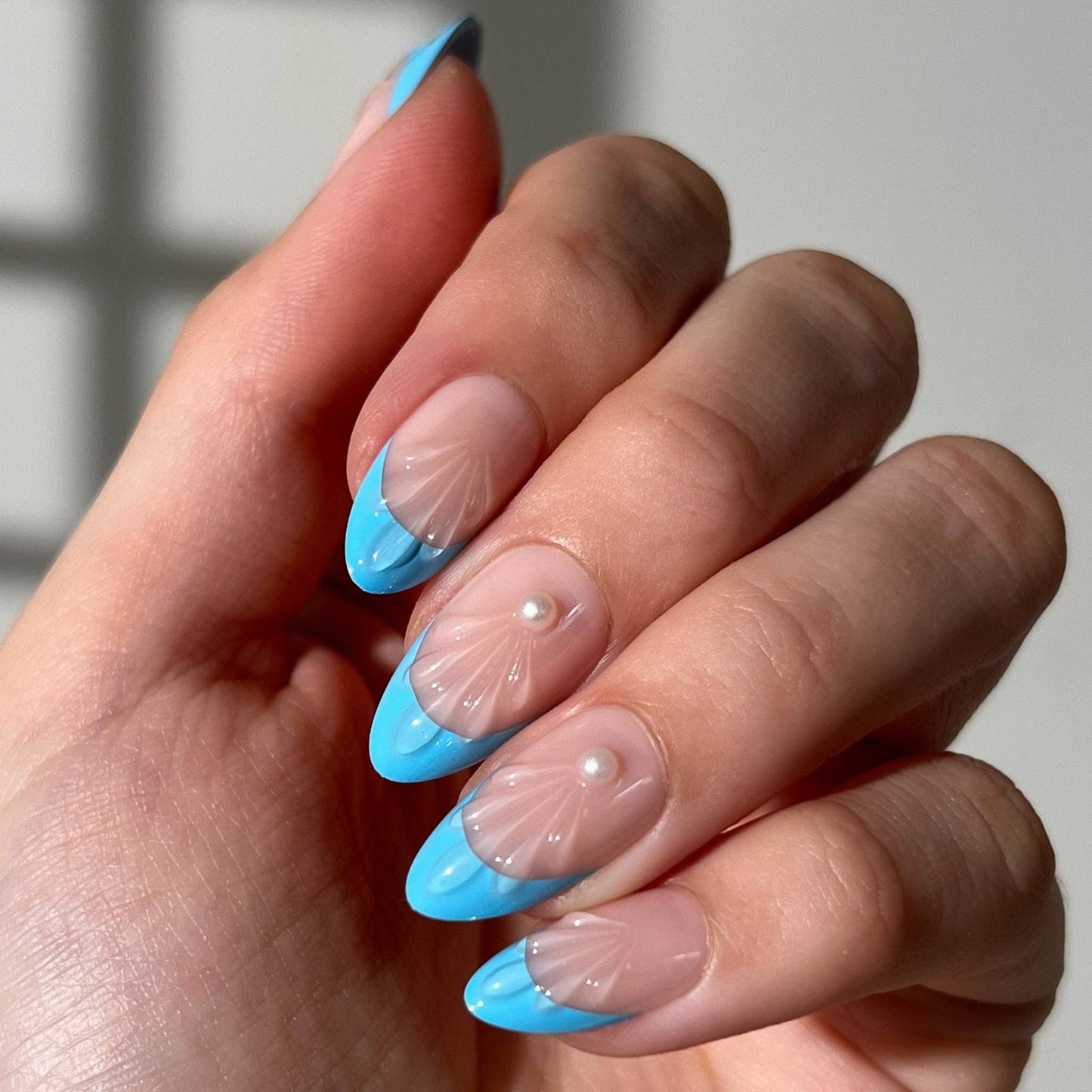 Glittering Mermaid Press-On Nails