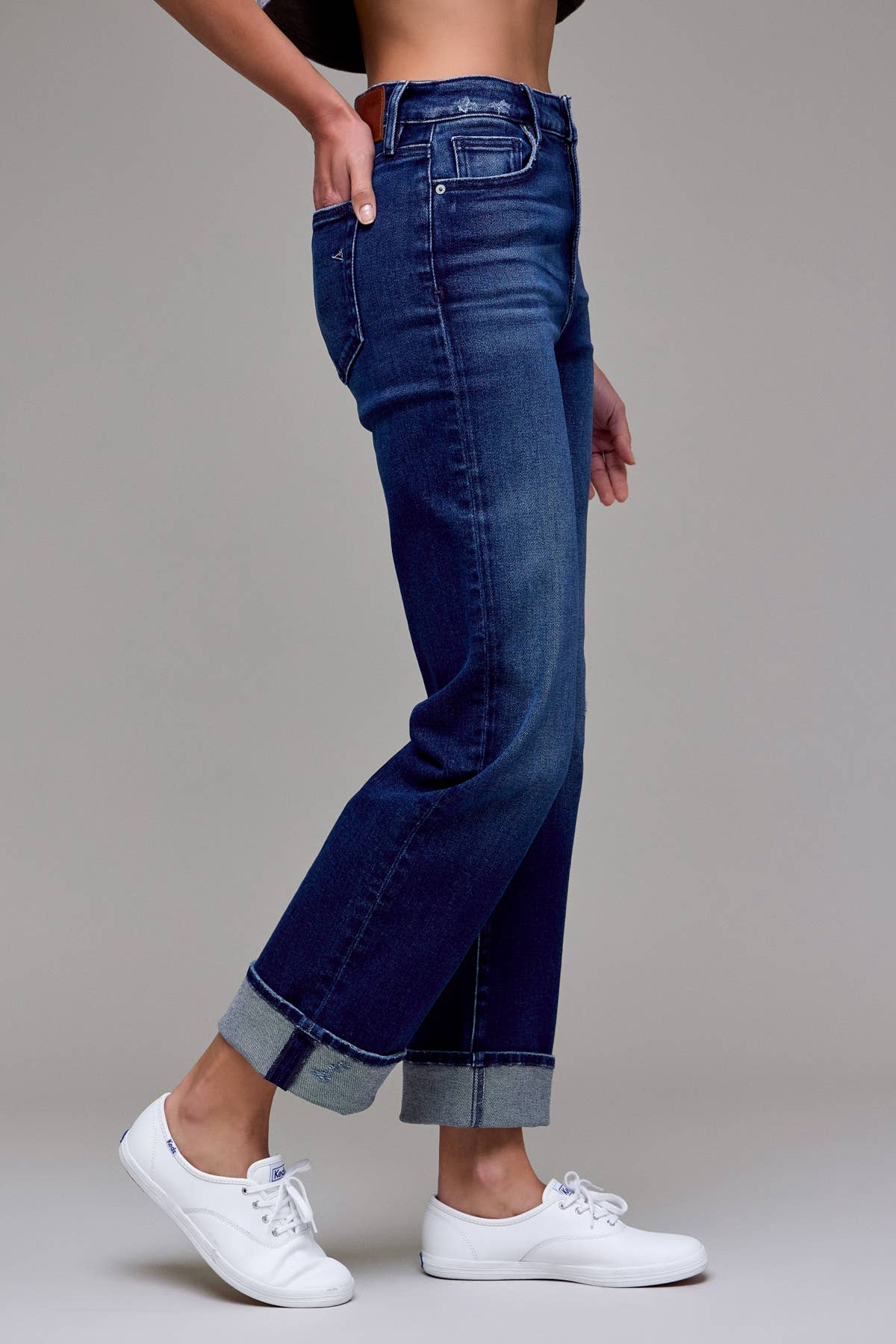 Dark Wash Cuffed Stretch 31" Inseam Straight Jean