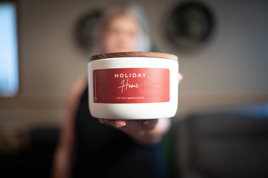 Holiday Home | 10 oz Statement Candle