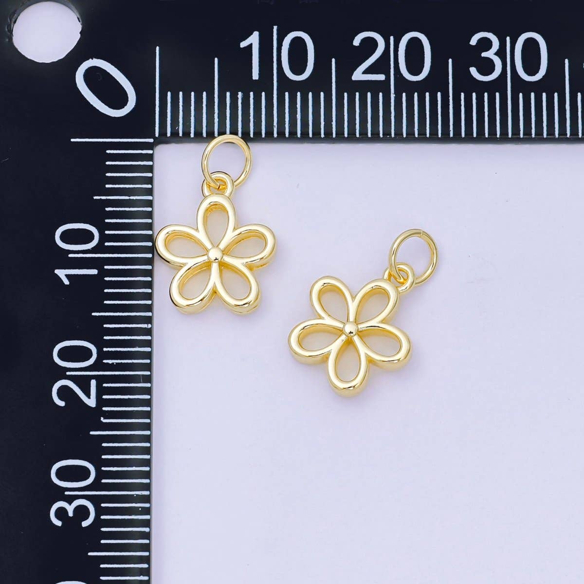 Open Petal Flower Charm