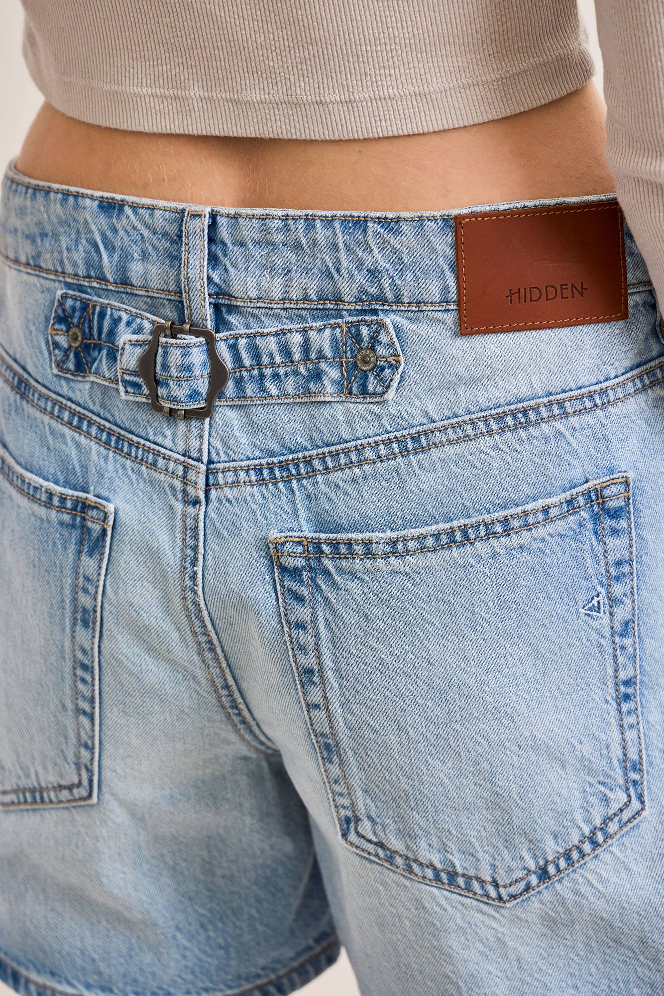 5” INSEAM MID-RISE SAMMIE BARREL SHORTS