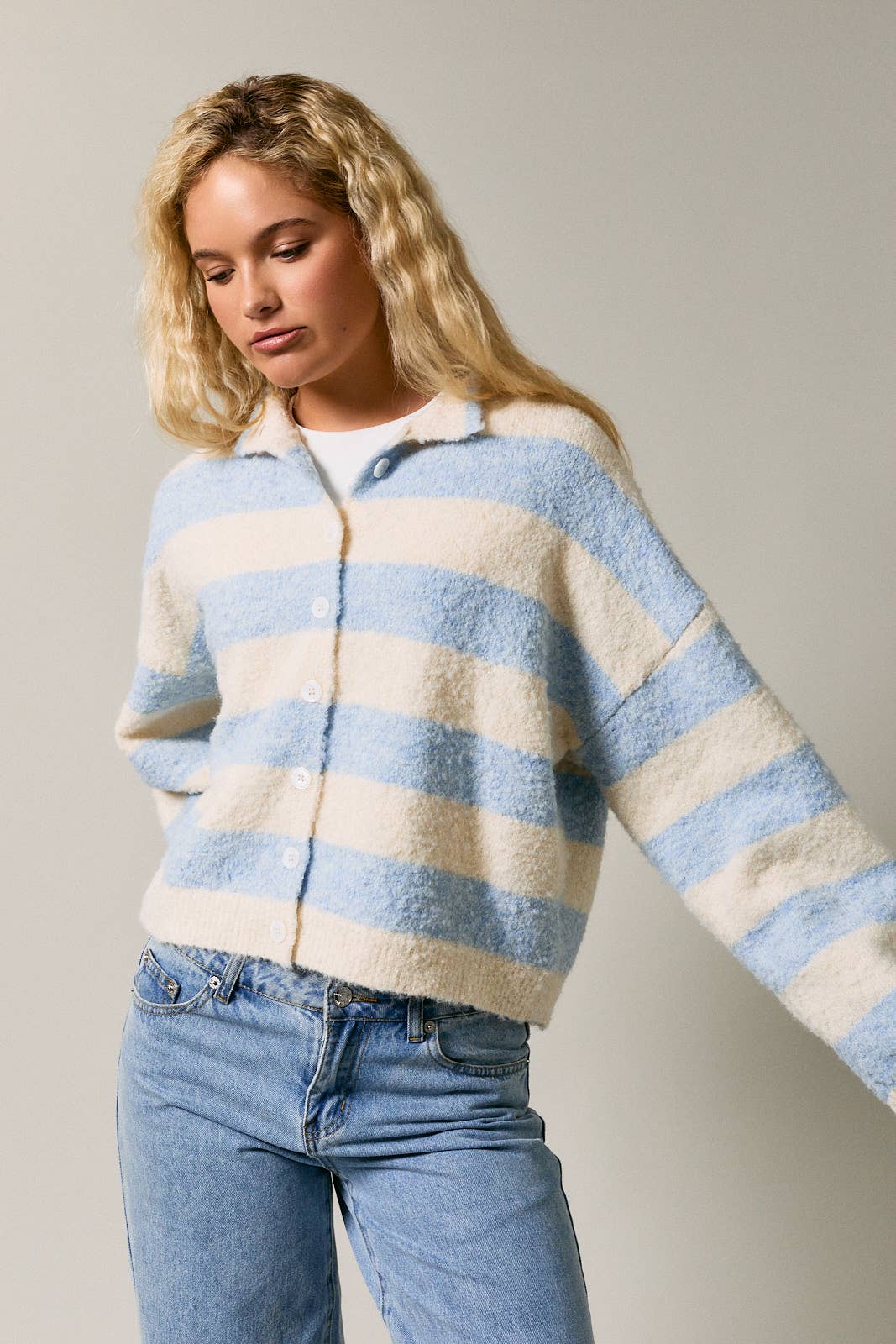 HIGH NECK STRIPE CARDIGAN