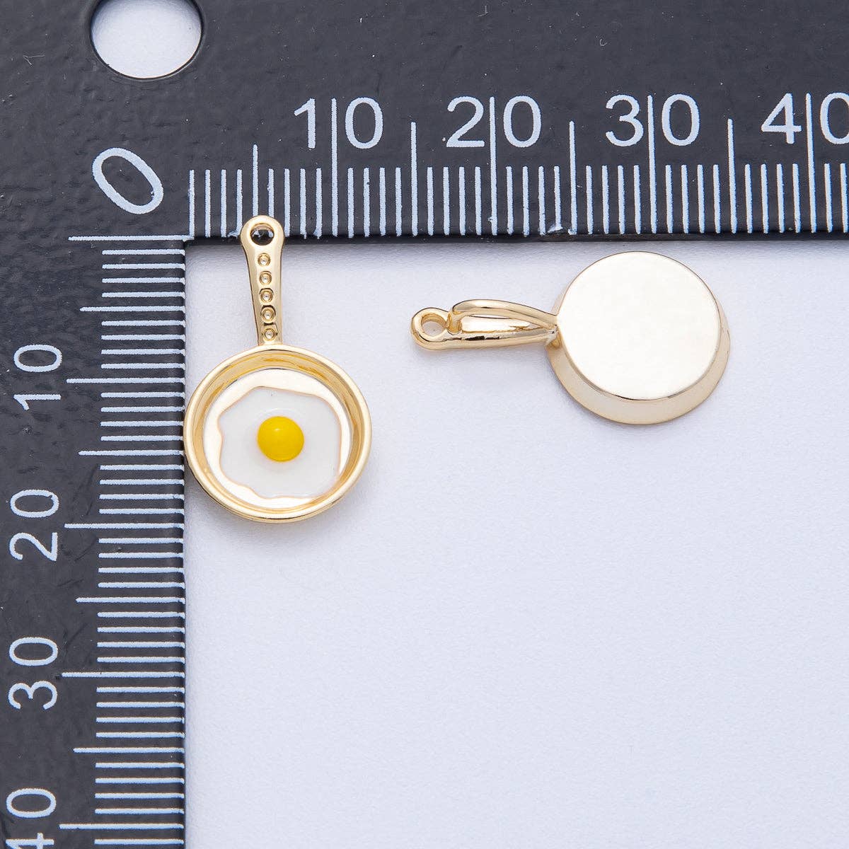 18K Gold Filled 20mm Sunny Side Egg Frying Pan Culinary Food Pendant | AF1218