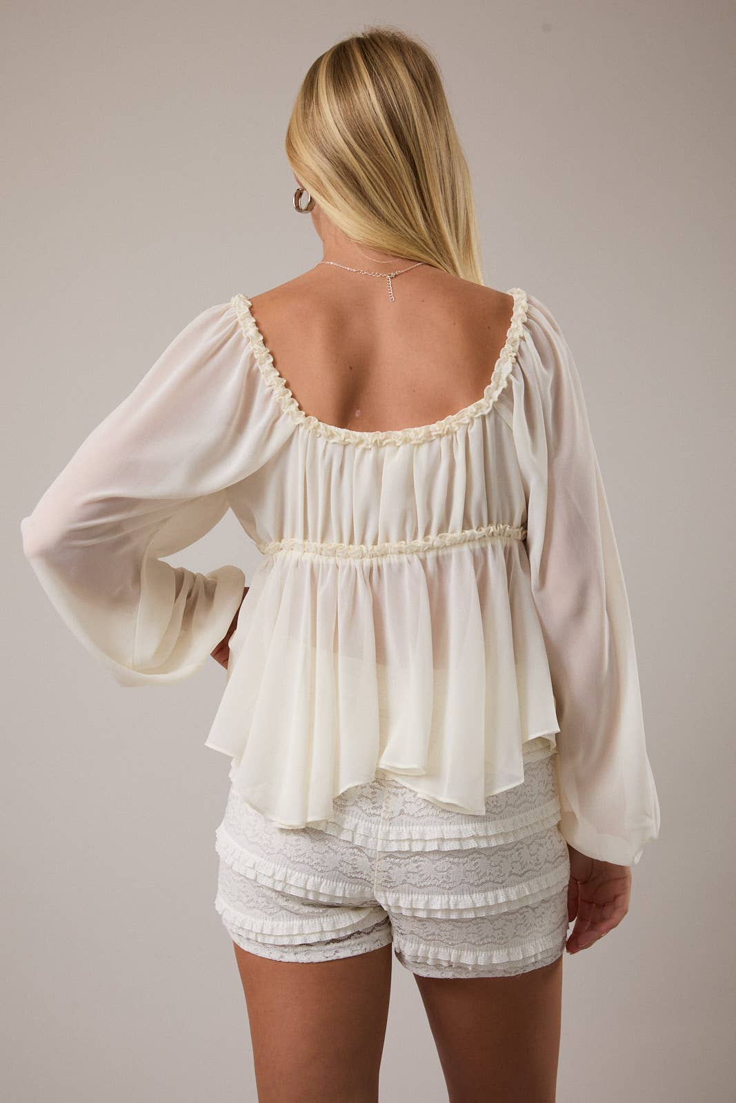 Le Lis | Endless Love Ruffle Top